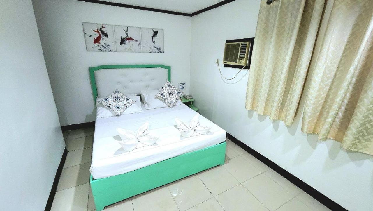 Double Room - Photo 6