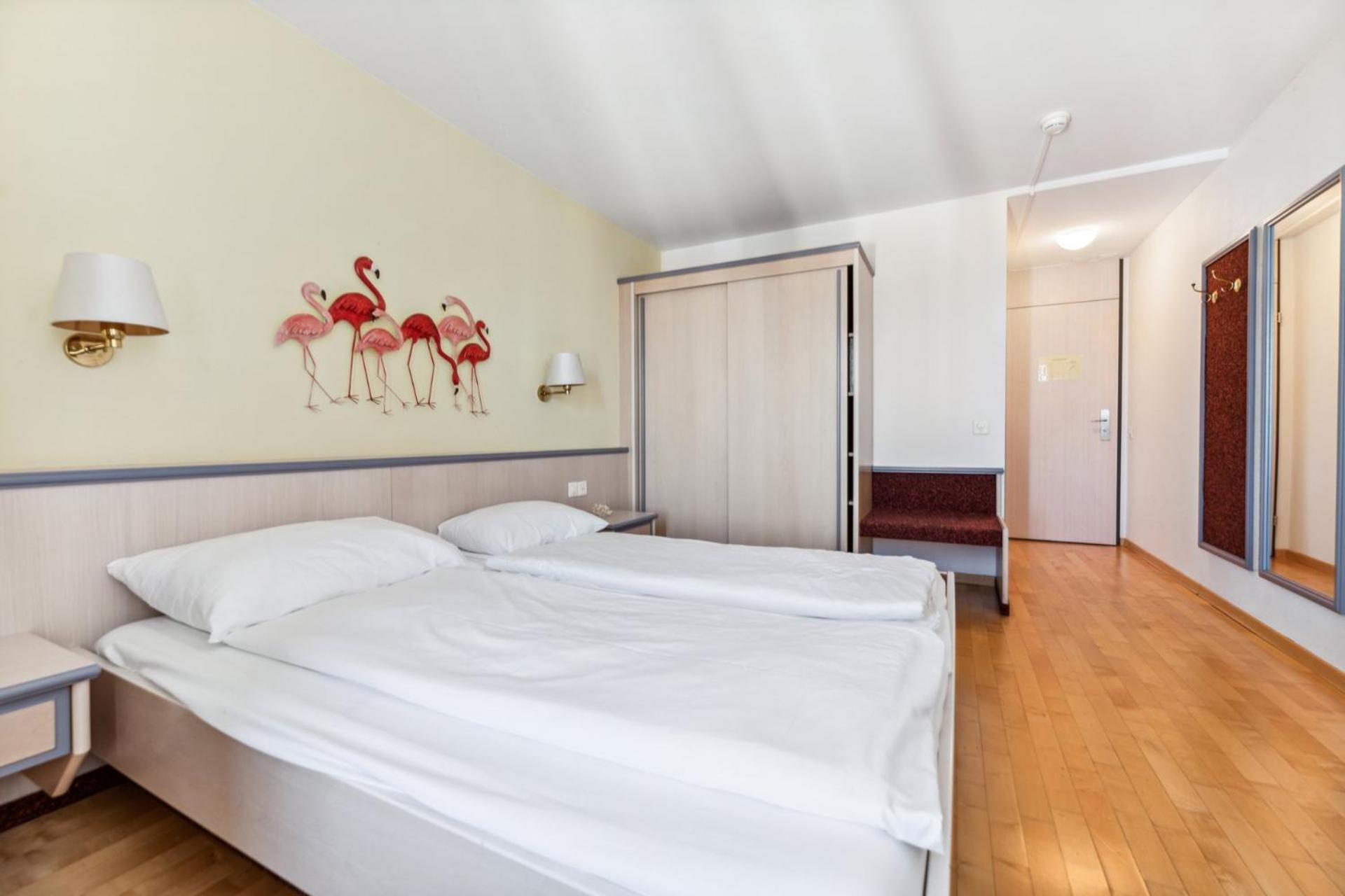 Double Room With Balcony And Sea View photo 3