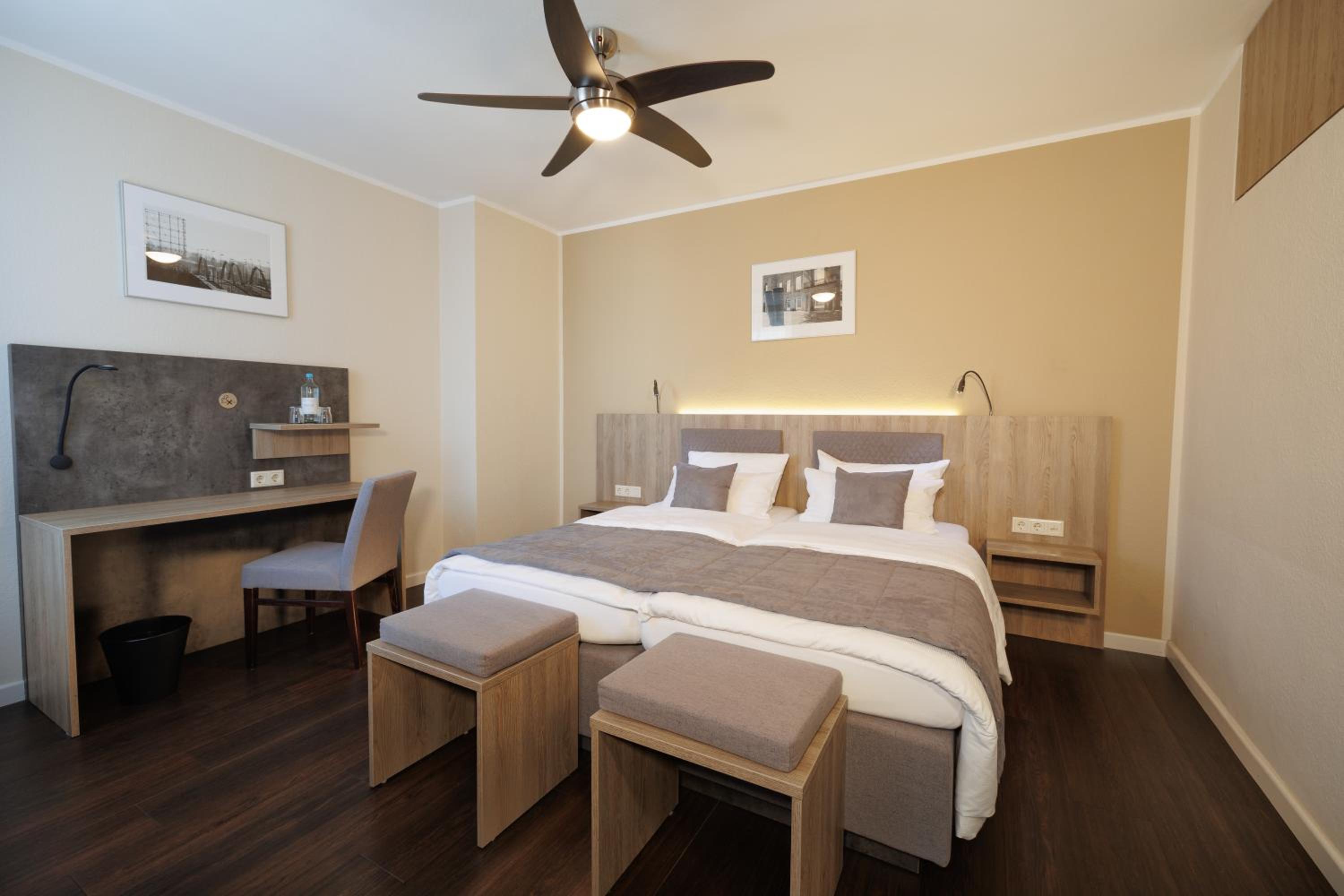 Superior Double Room - Photo 1