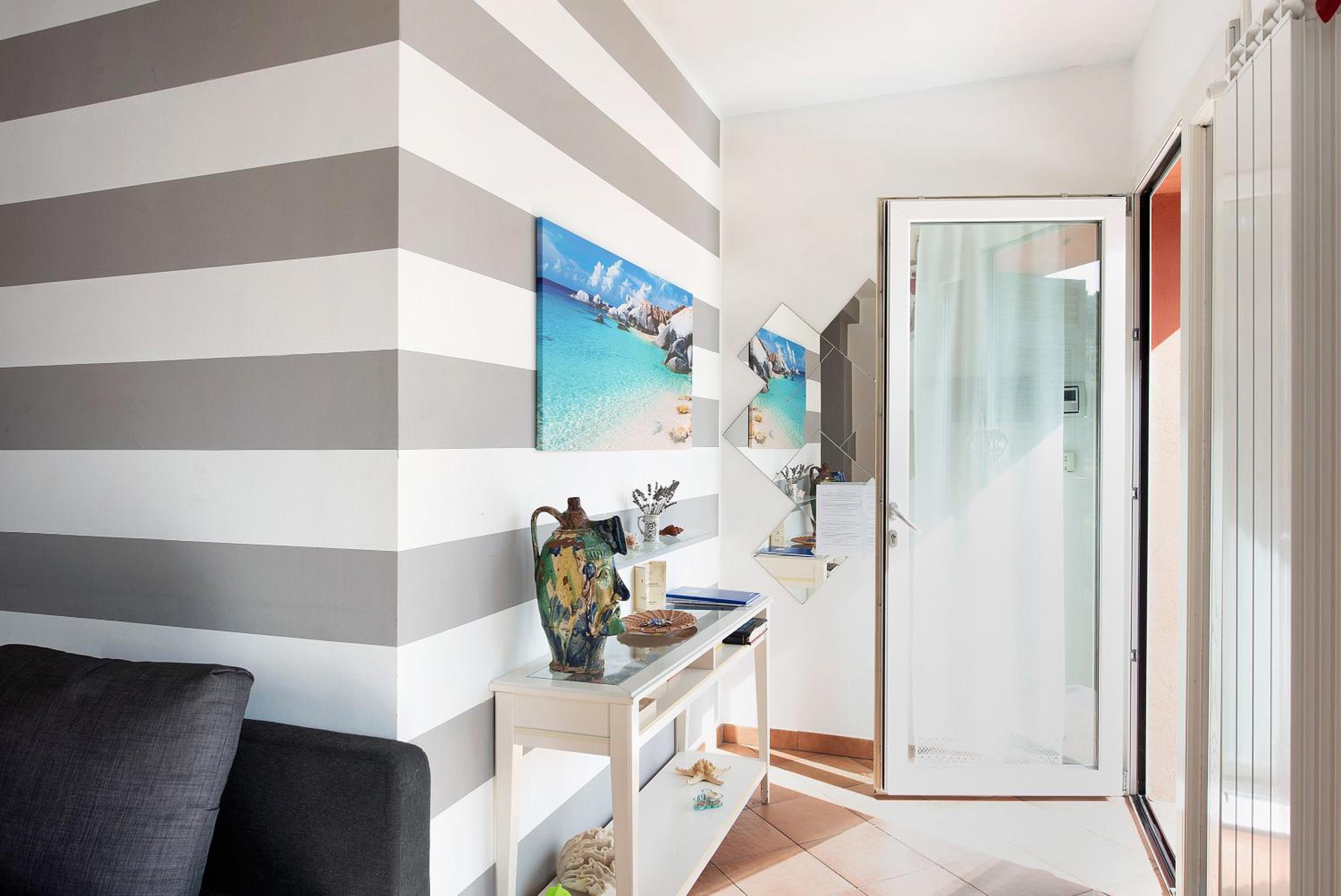 Superior One-Bedroom Apartment With Balcony