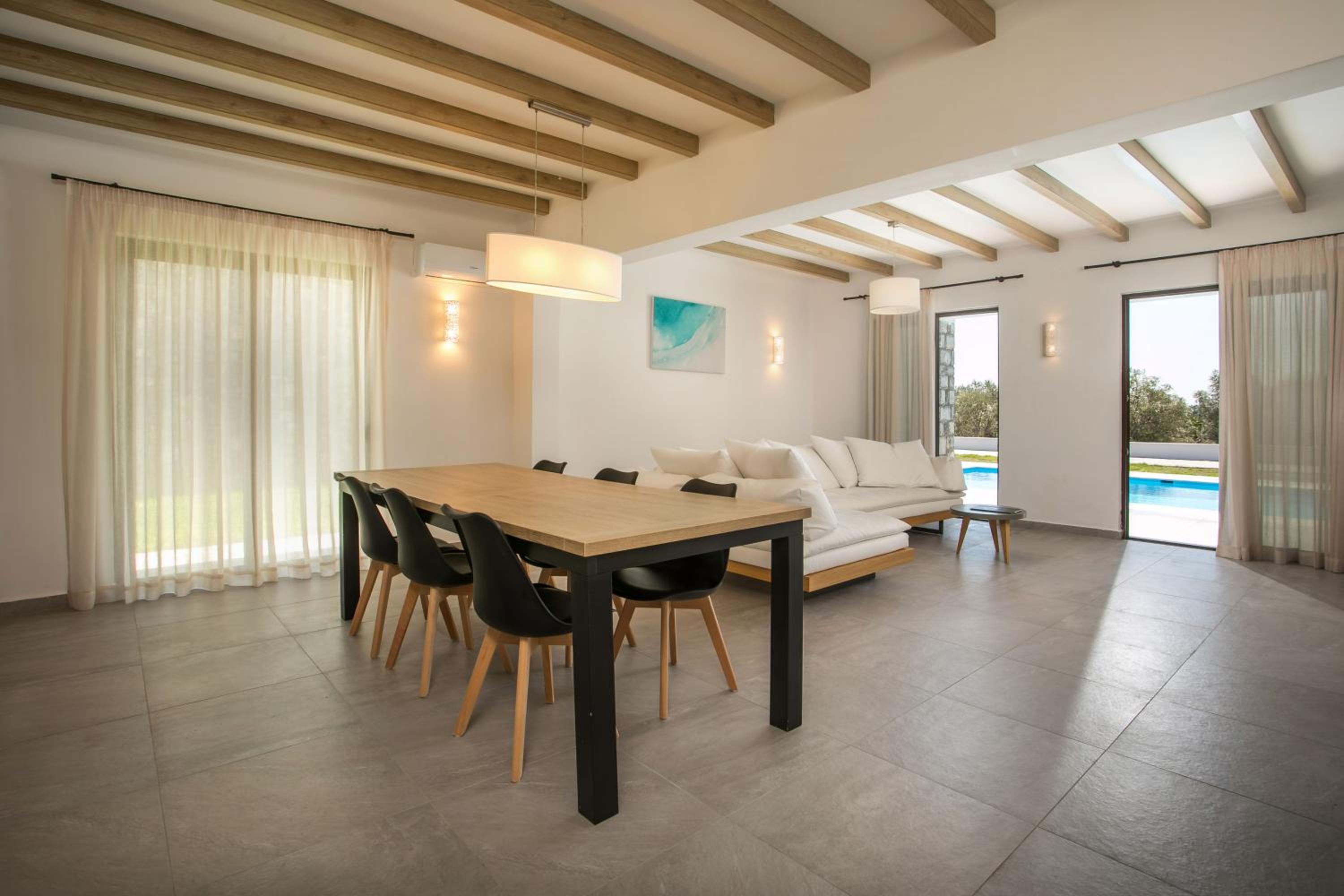 Superior Villa photo 2