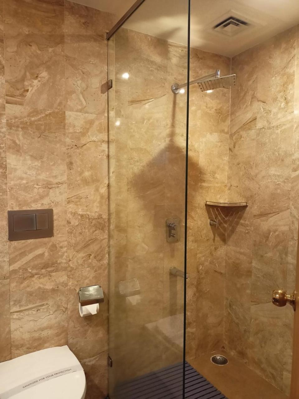 Standard Twin Room - Photo 6