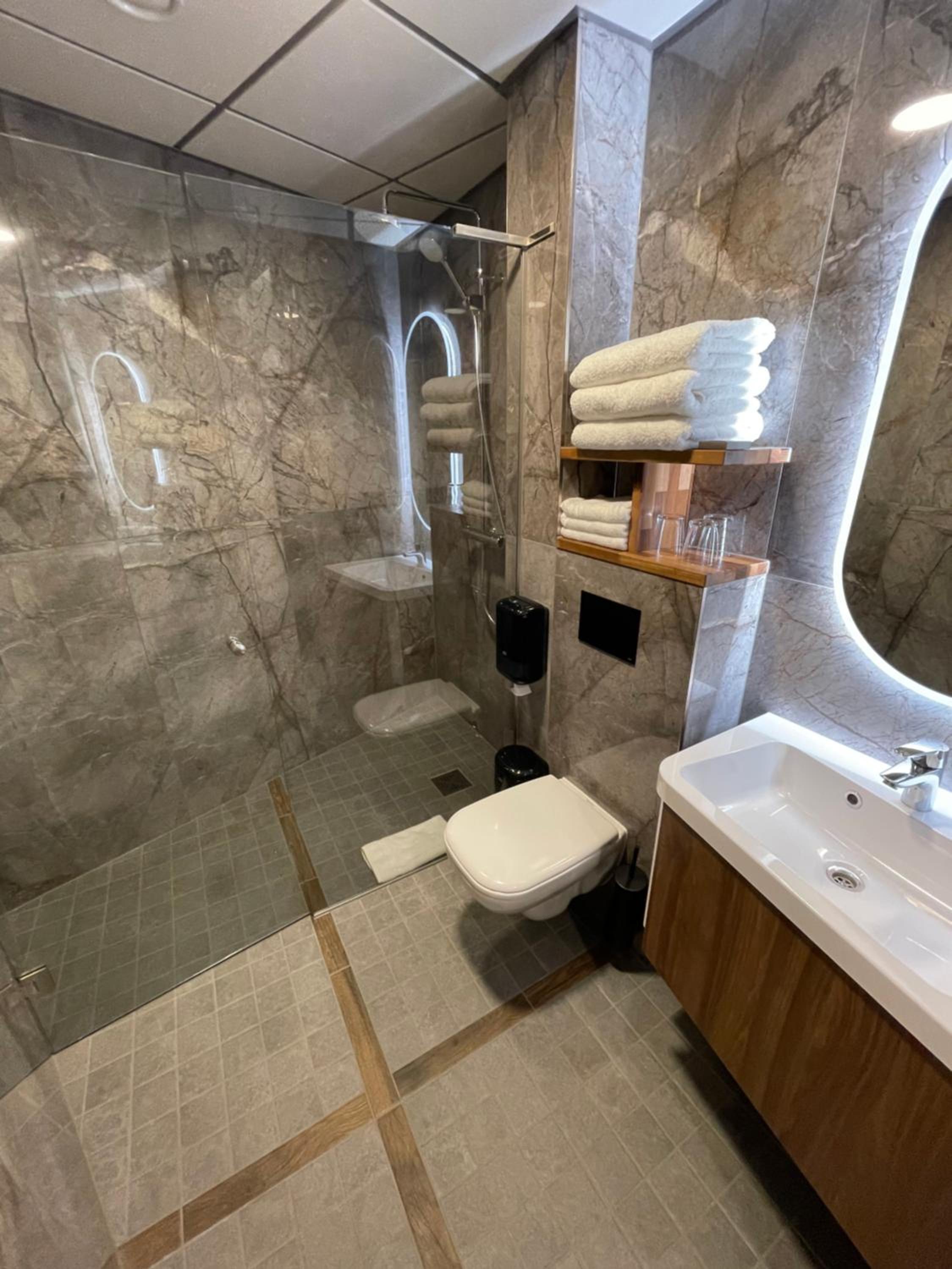 Superior Triple Room - Photo 2