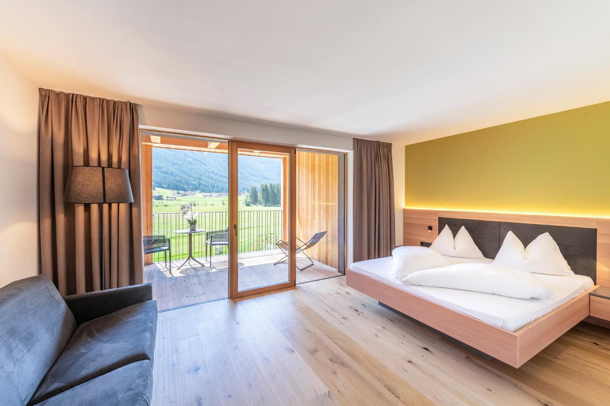 Junior Suite with Mountain View