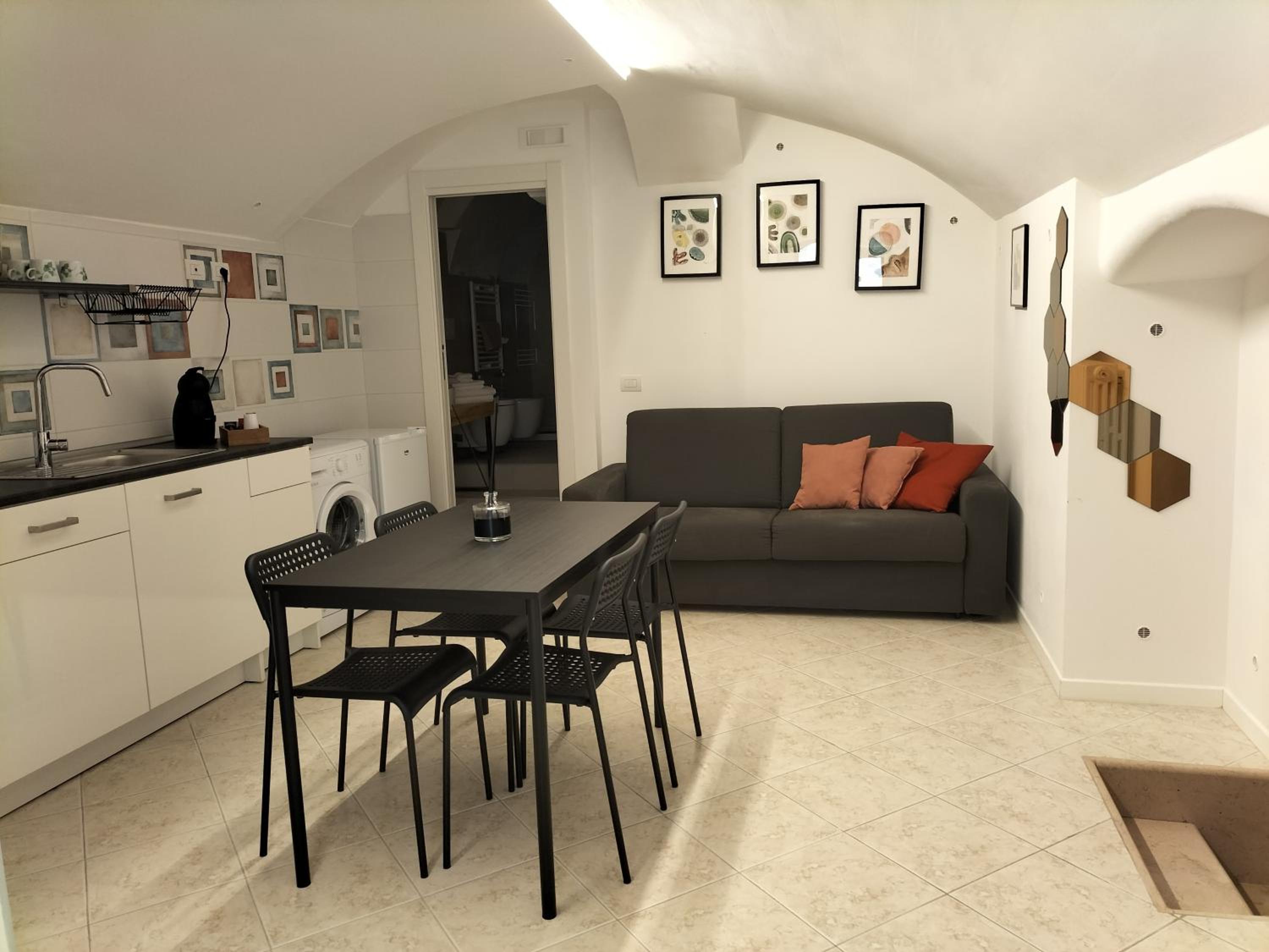 Apartment - Ground Floor photo 3