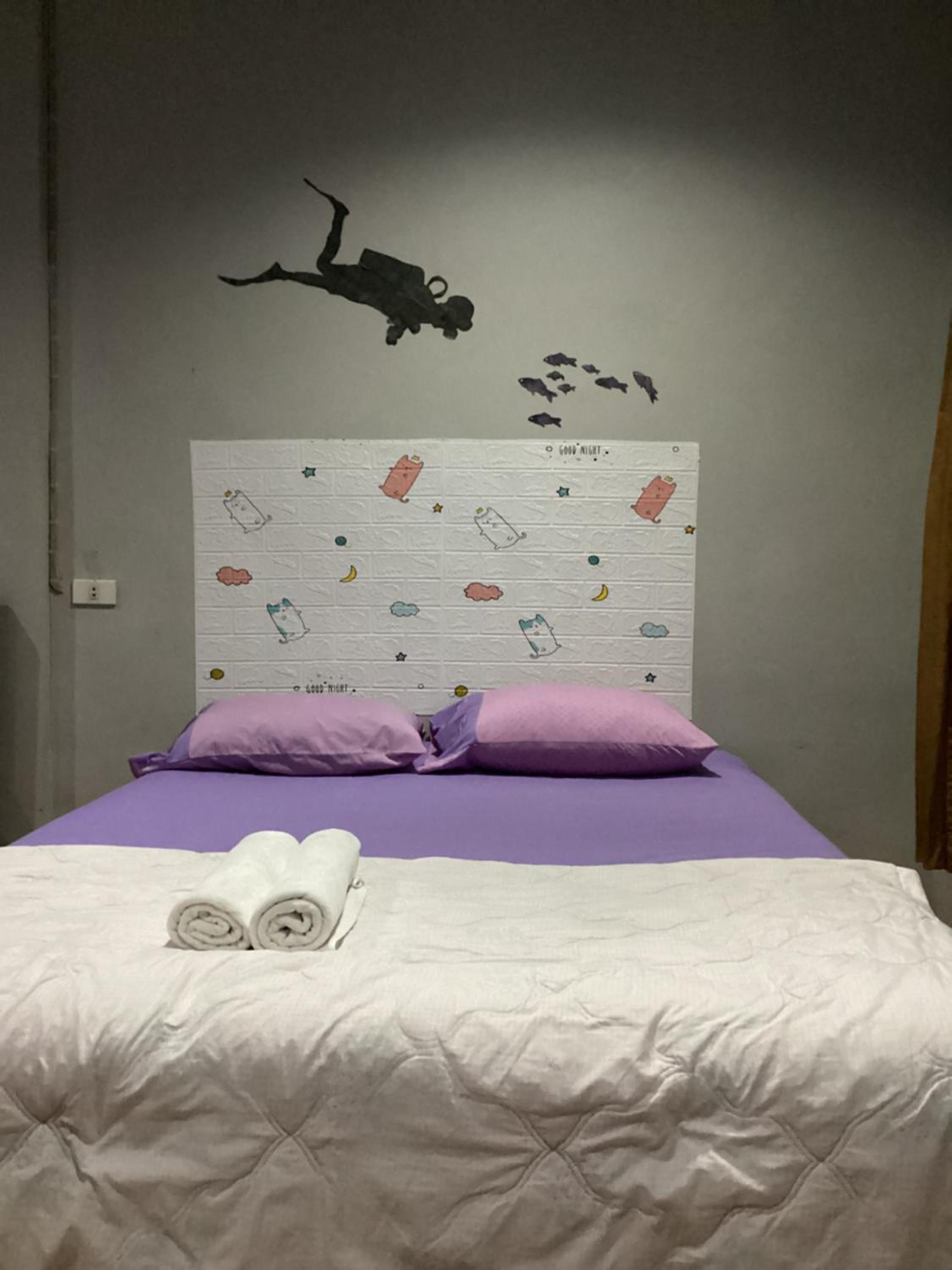 Triple Room with Bathroom - Air conditioner Room photo 1