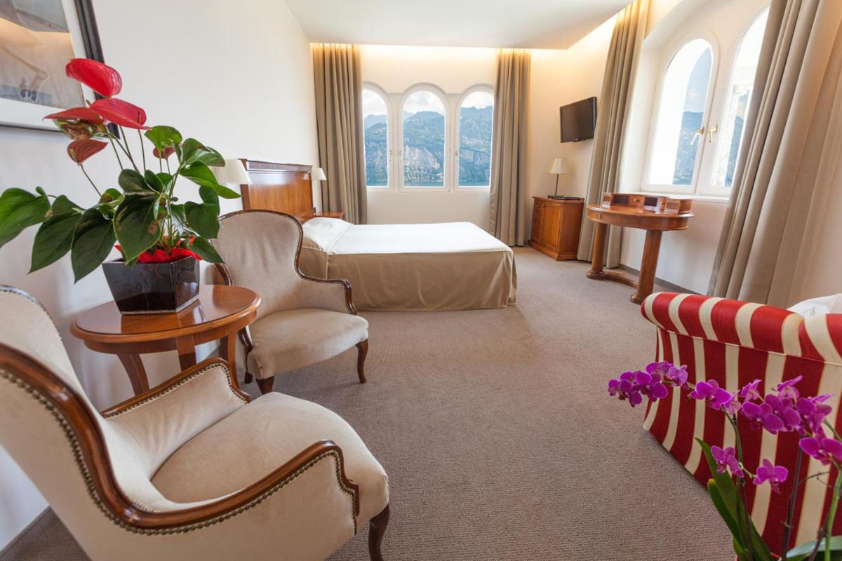 Double Room with Lake View photo 3