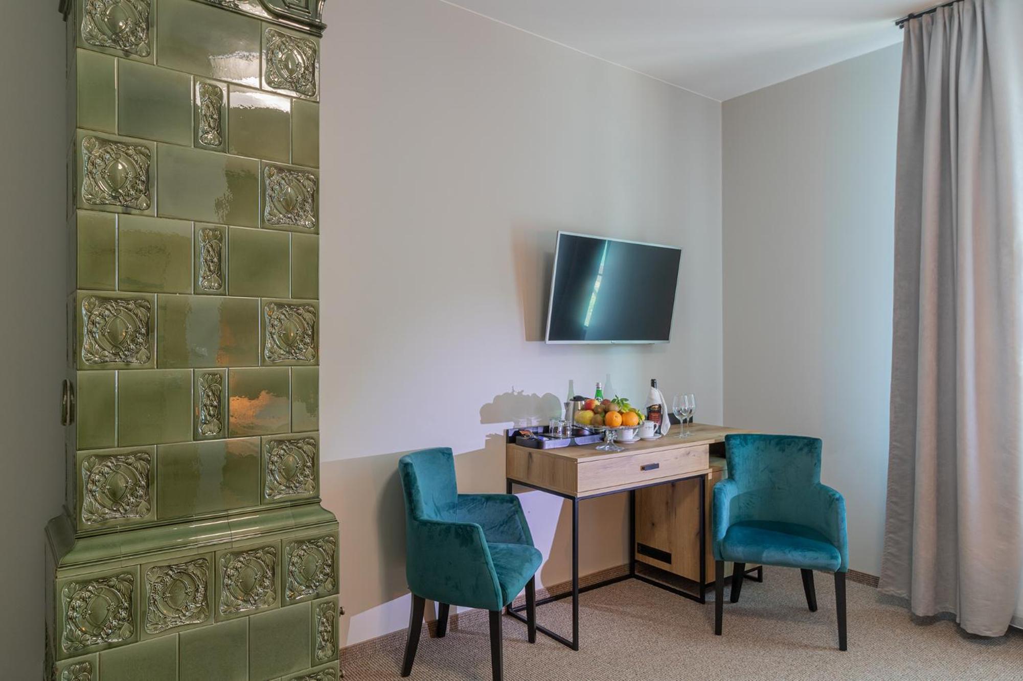 Large Double Room photo 3