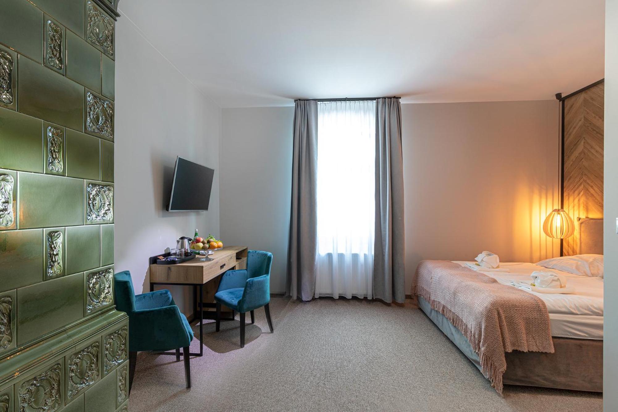 Large Double Room photo 2