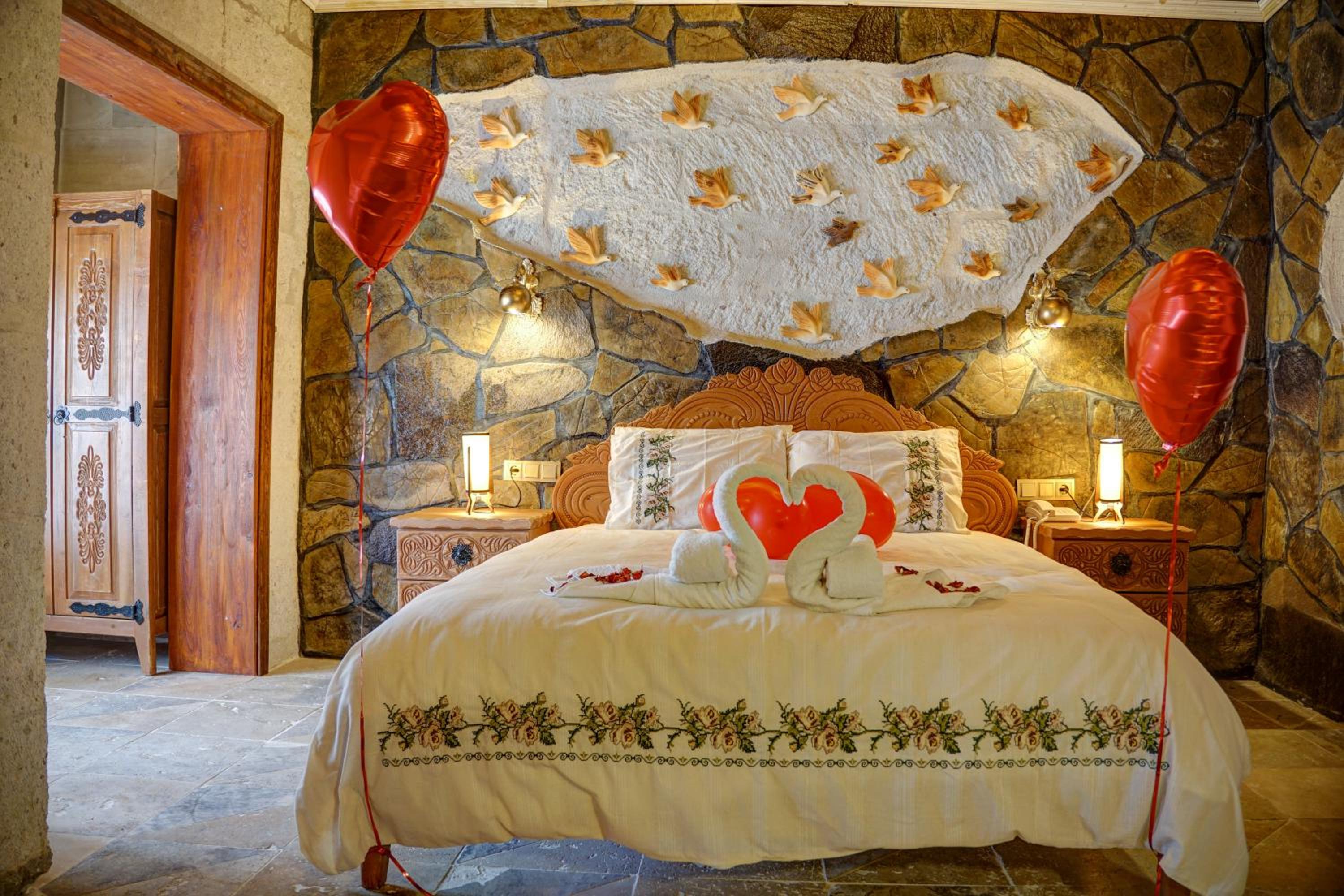 King Room with Garden View - Photo 6
