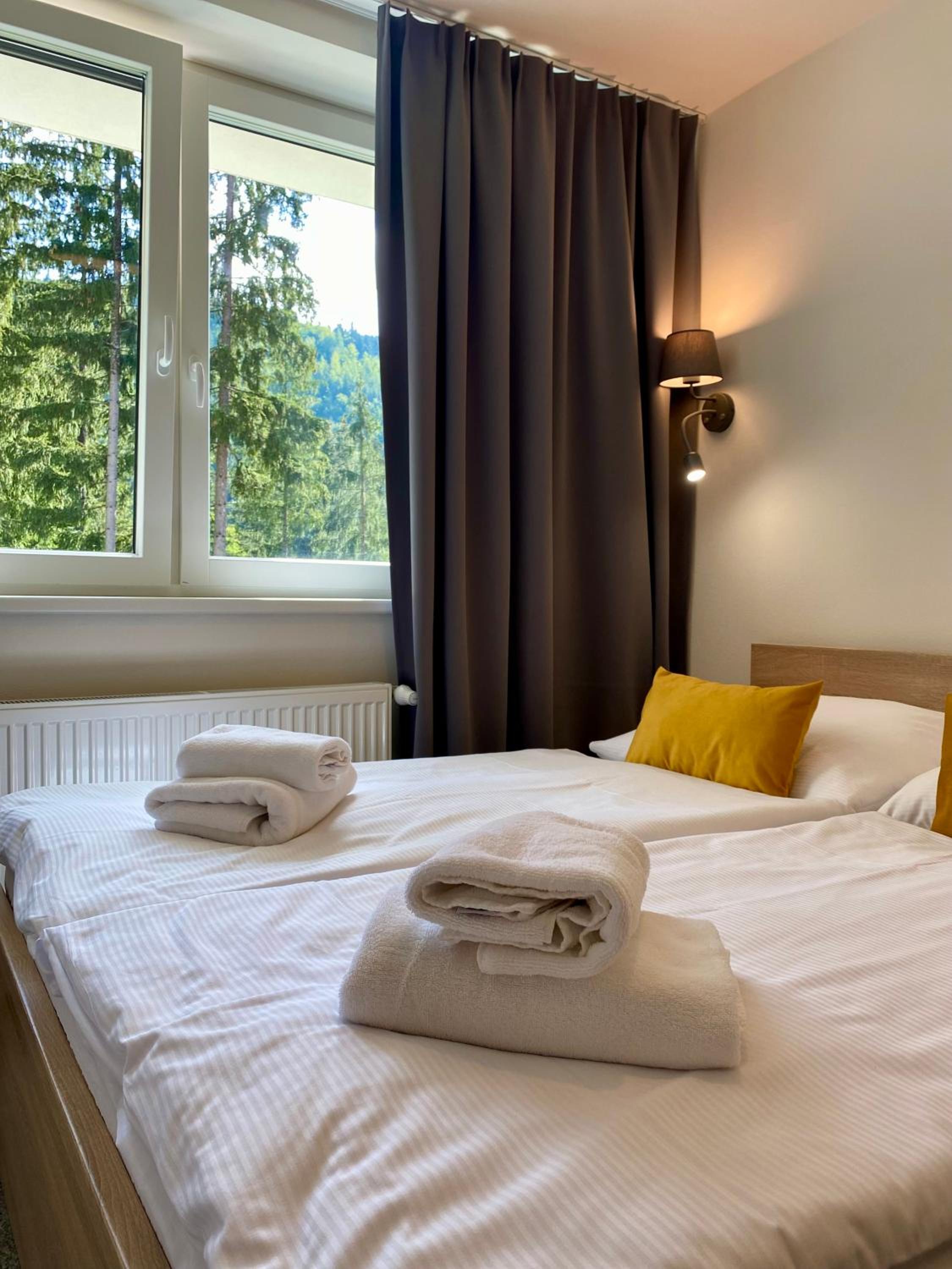 Double Room - Photo 2