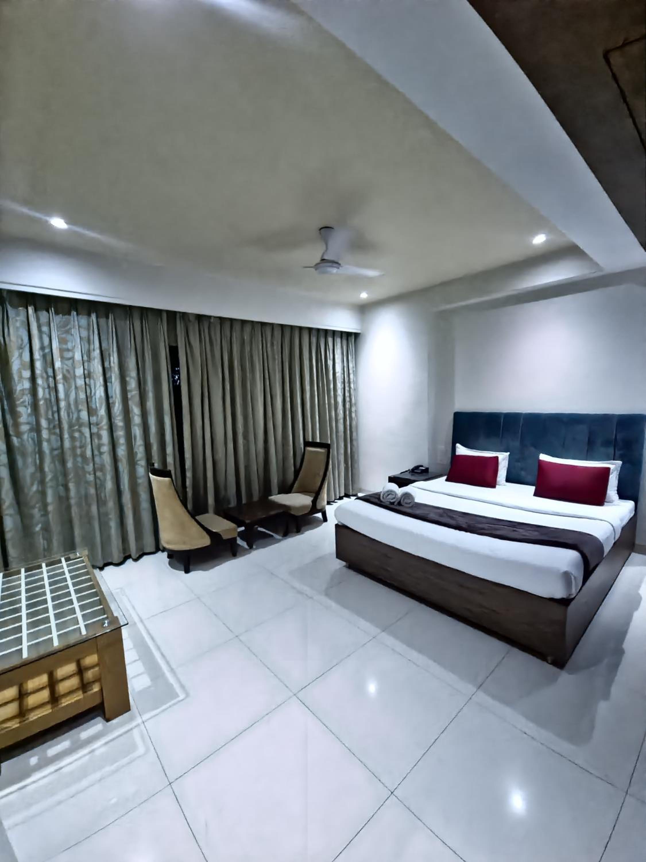 Family Suite - Photo 1