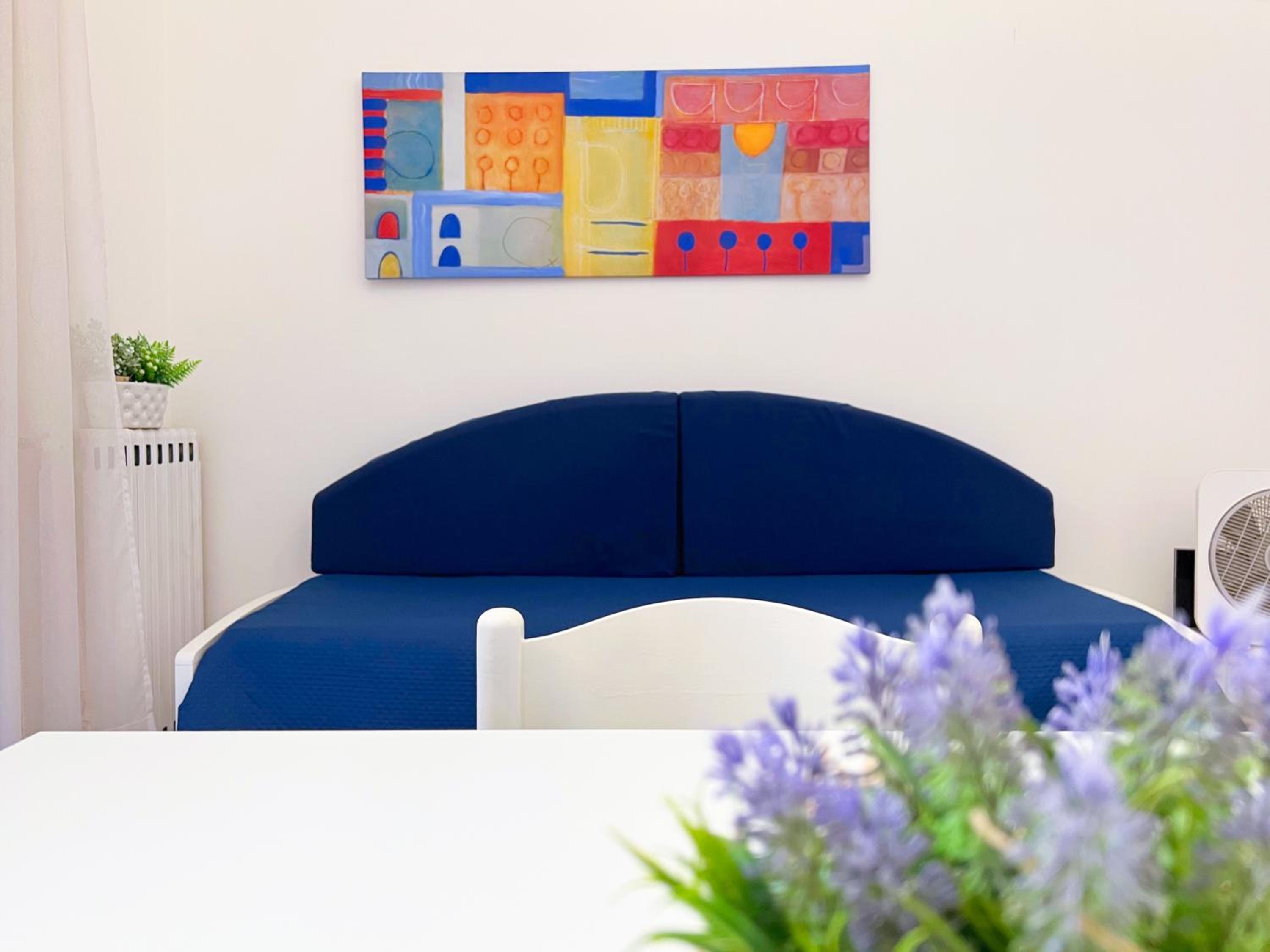 One-Bedroom House - Photo 4