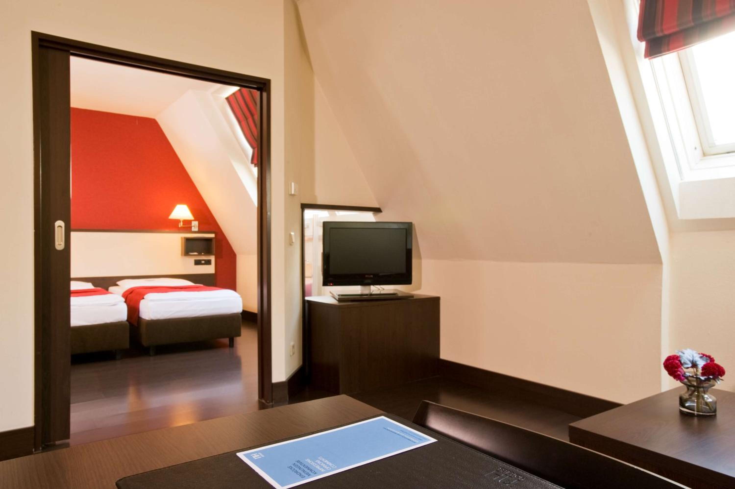 Superior Double or Twin Room with Extra Bed (2 Adults + 1 Child)
