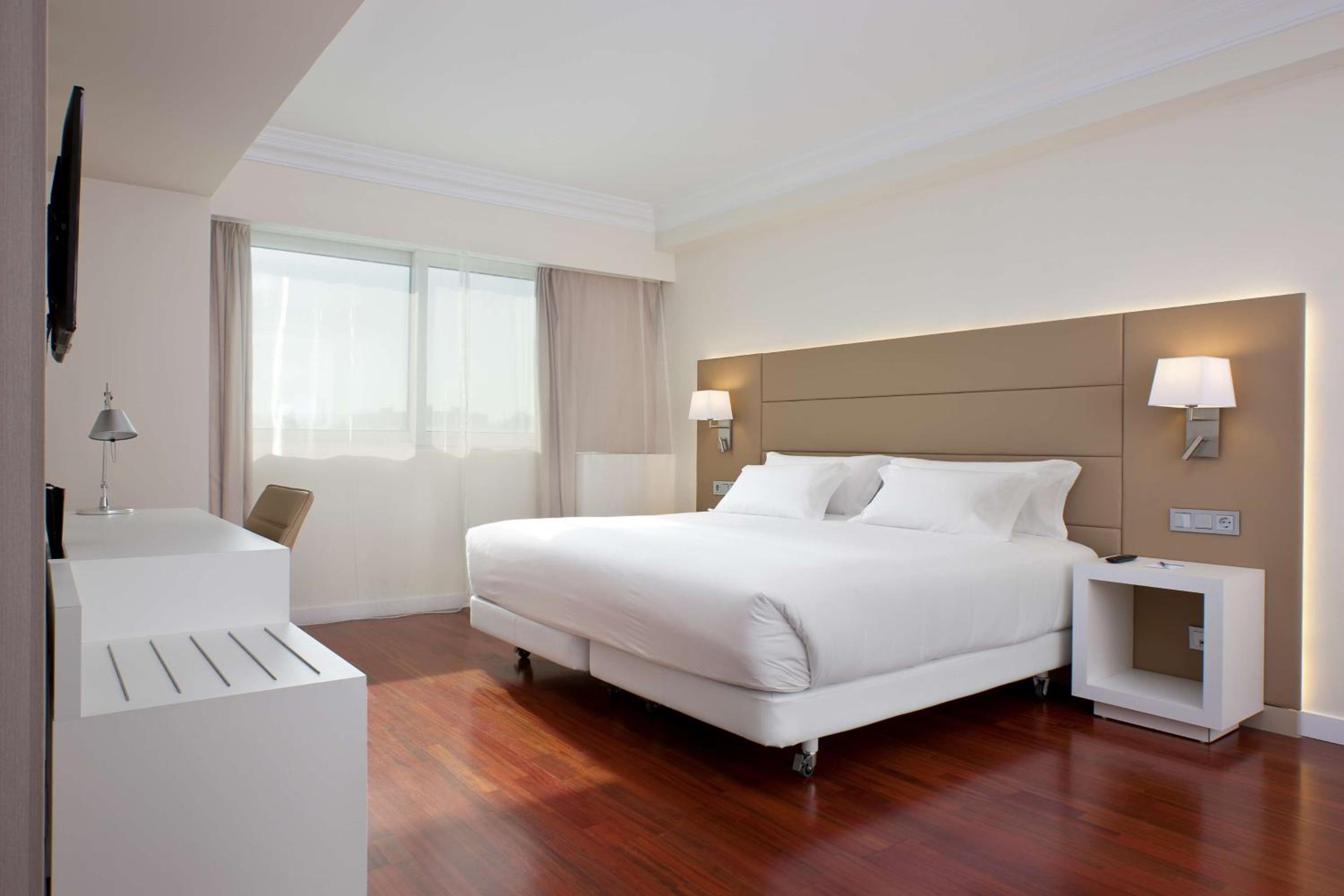 Superior Double or Twin Room - Photo 1