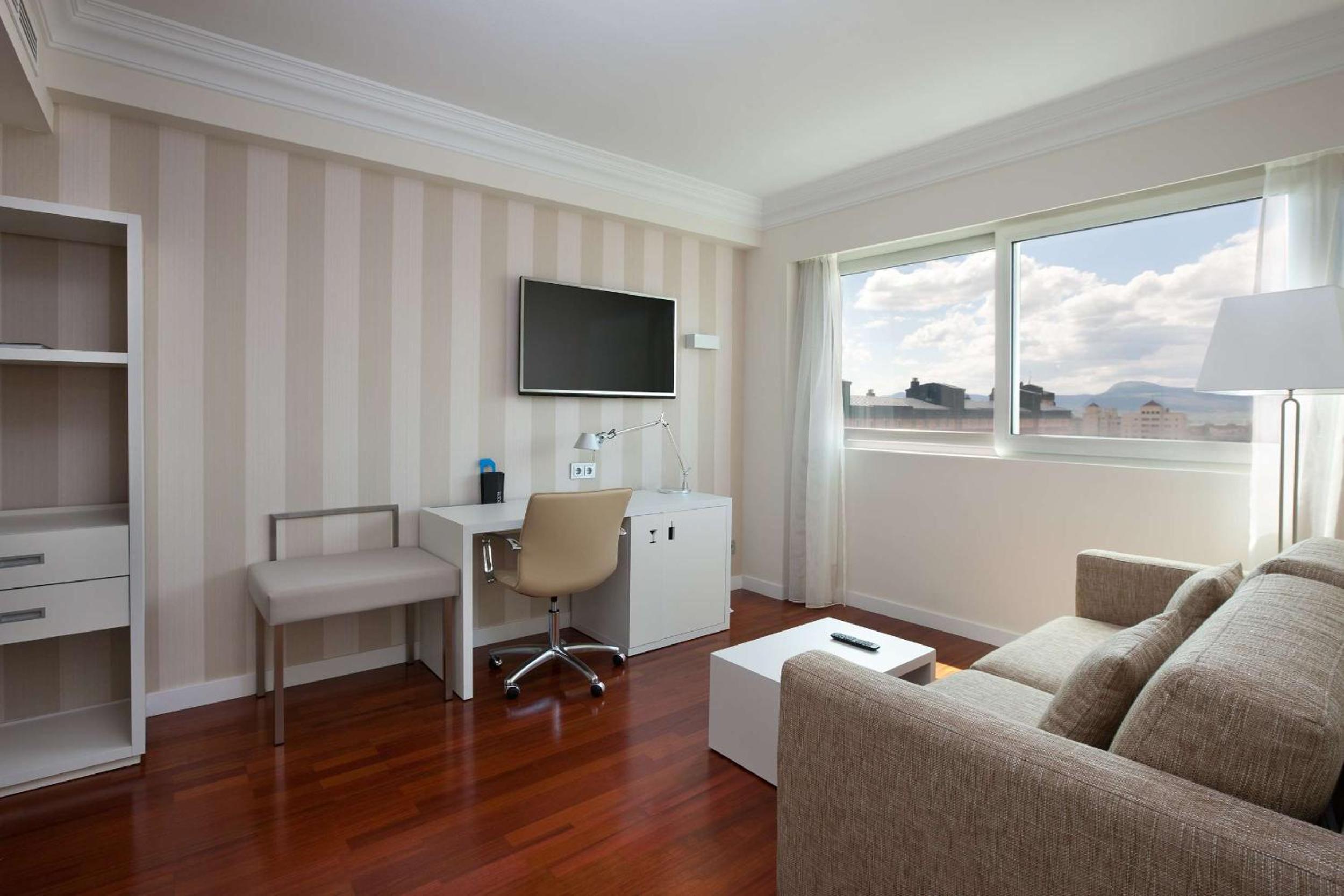 Family Triple Room - Photo 2