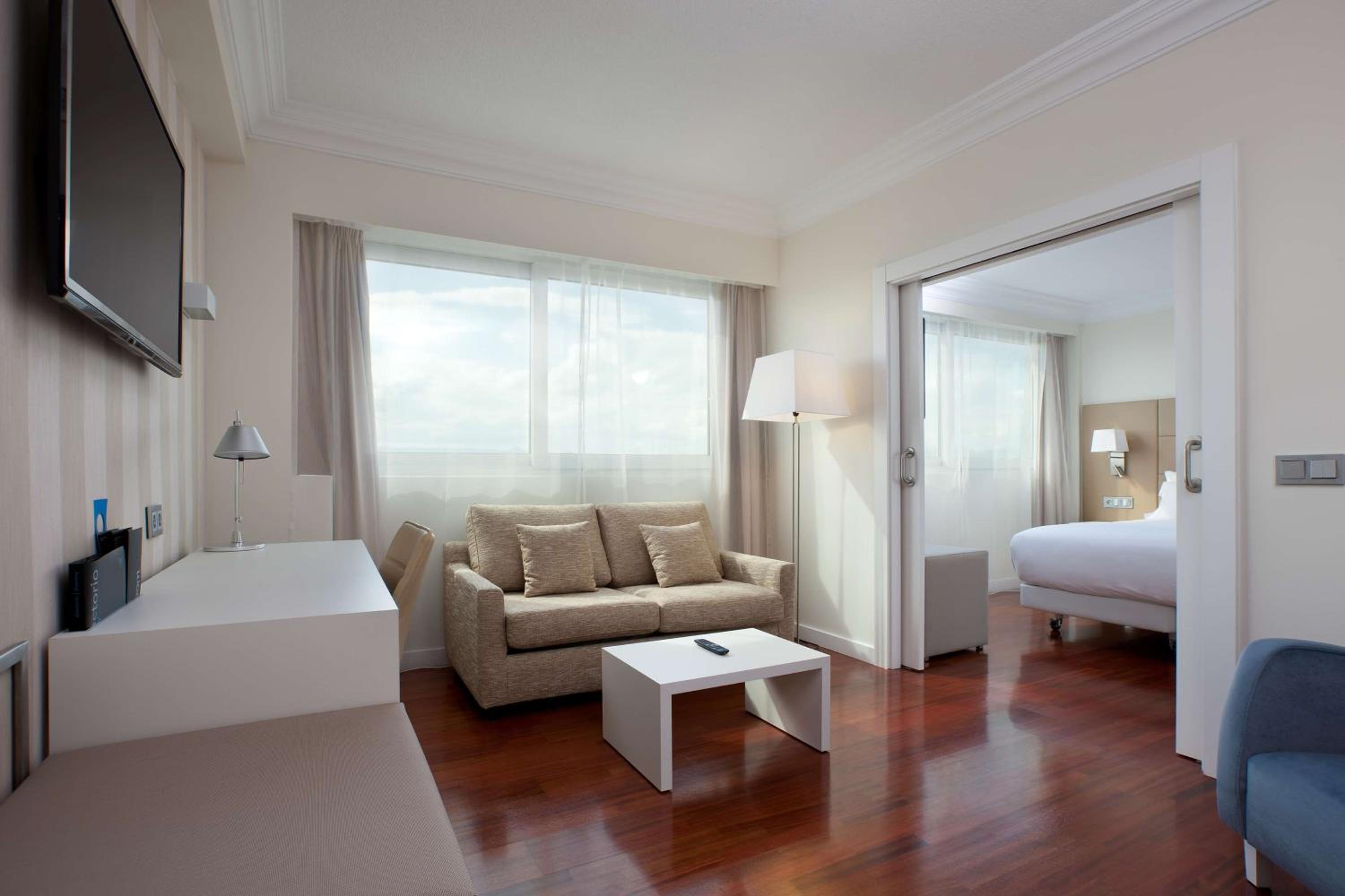 Junior Suite - Photo 2