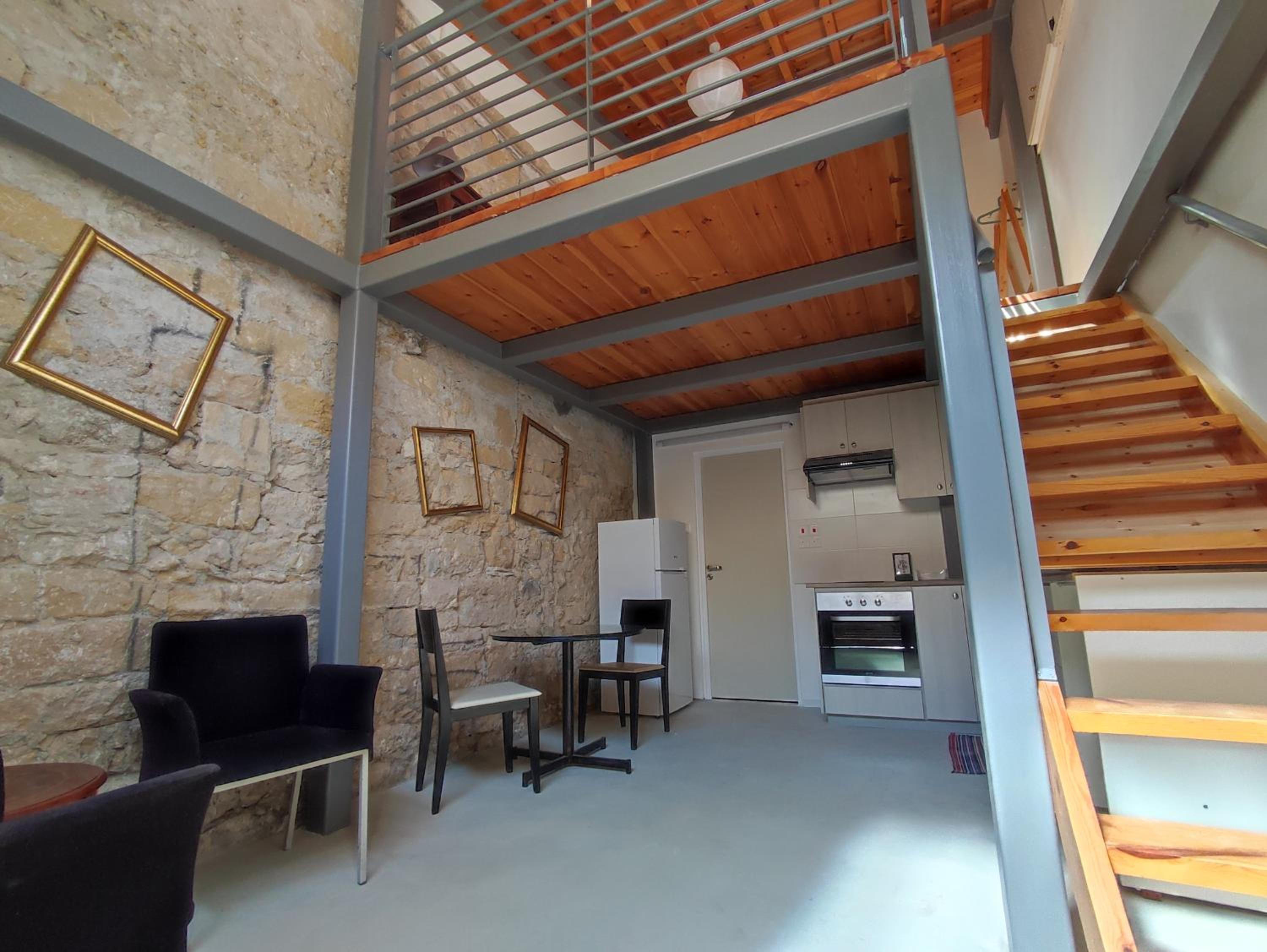 Maisonette - Photo 8