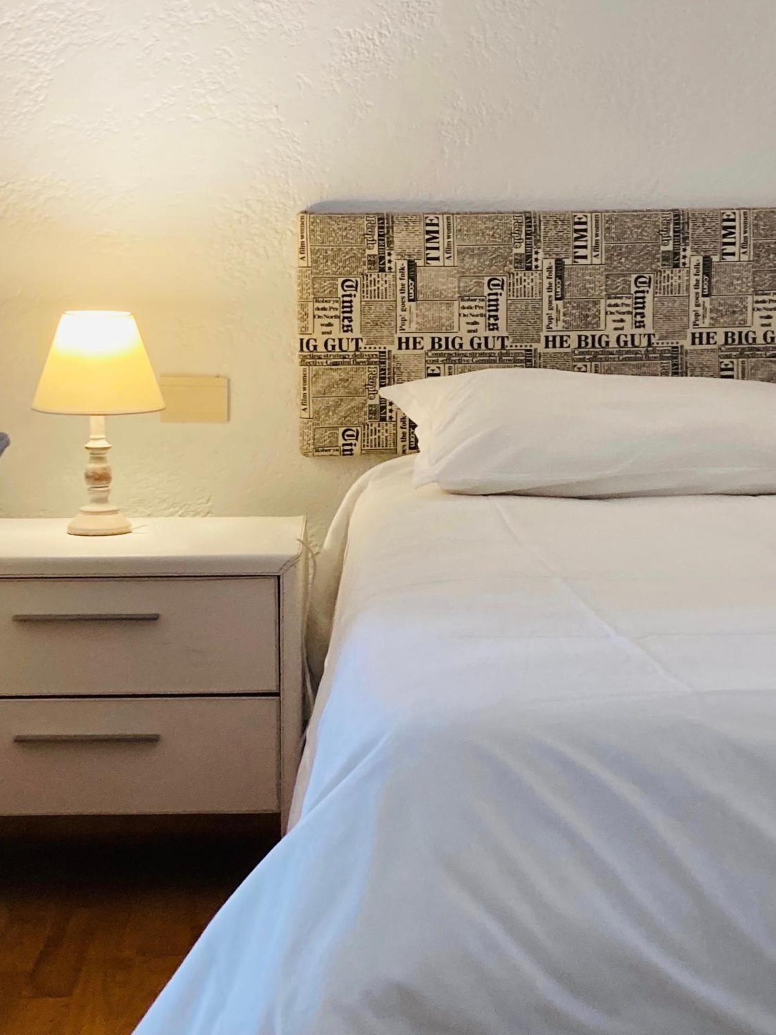One Twin Bed and 2 Adults Occupancy (Non Smoking) photo 2