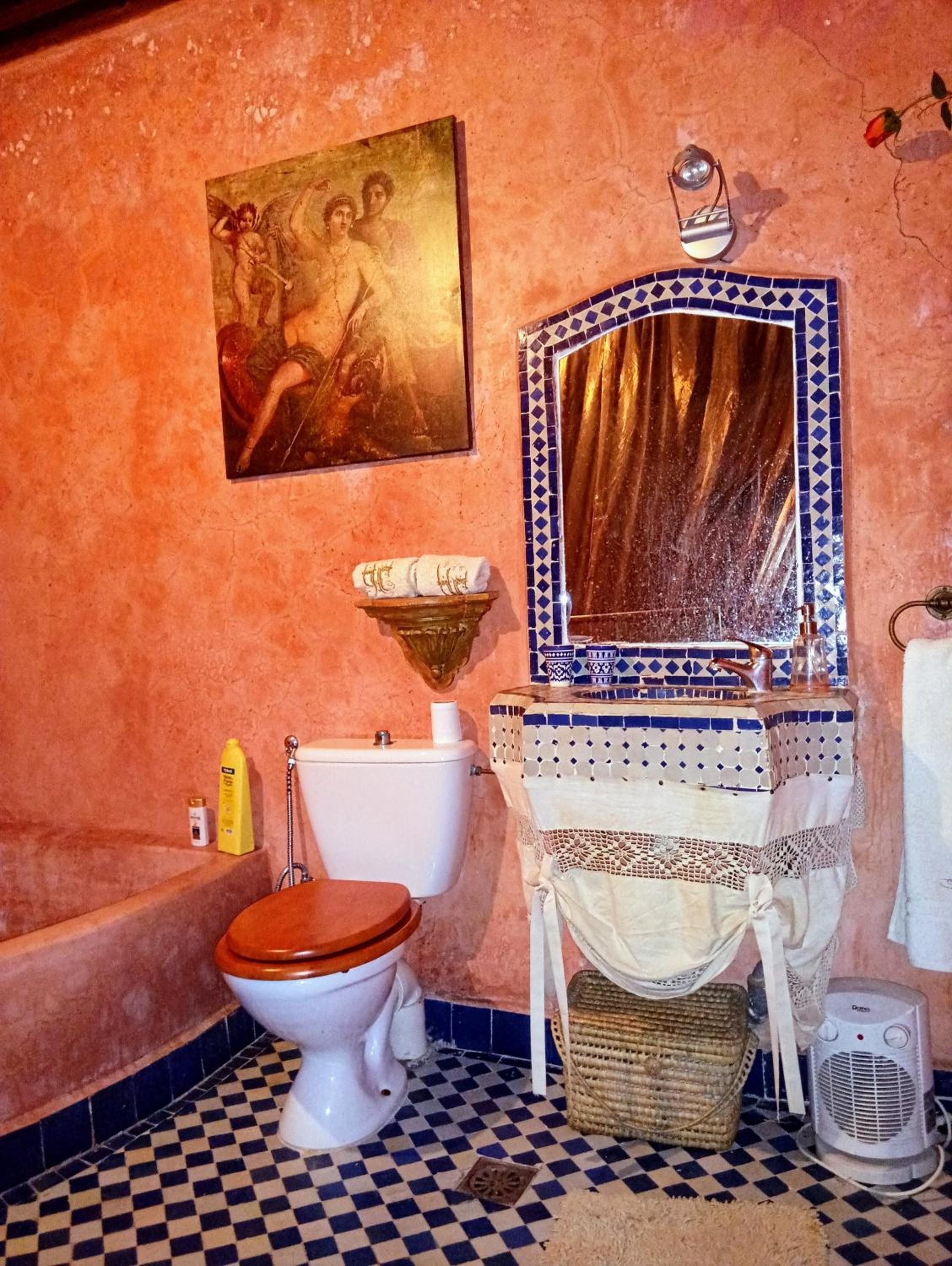 Deluxe Suite - Photo 30