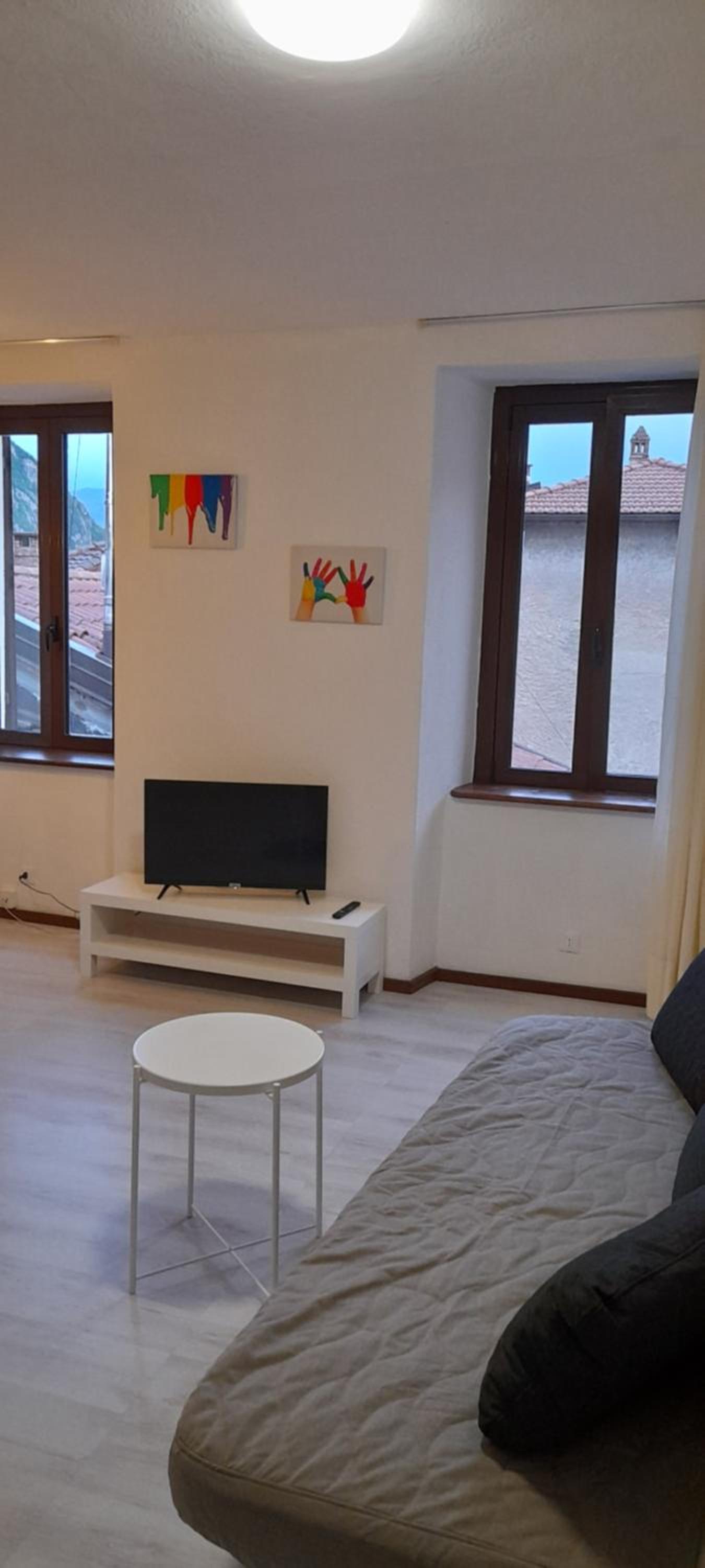 Studio Apartment photo 1