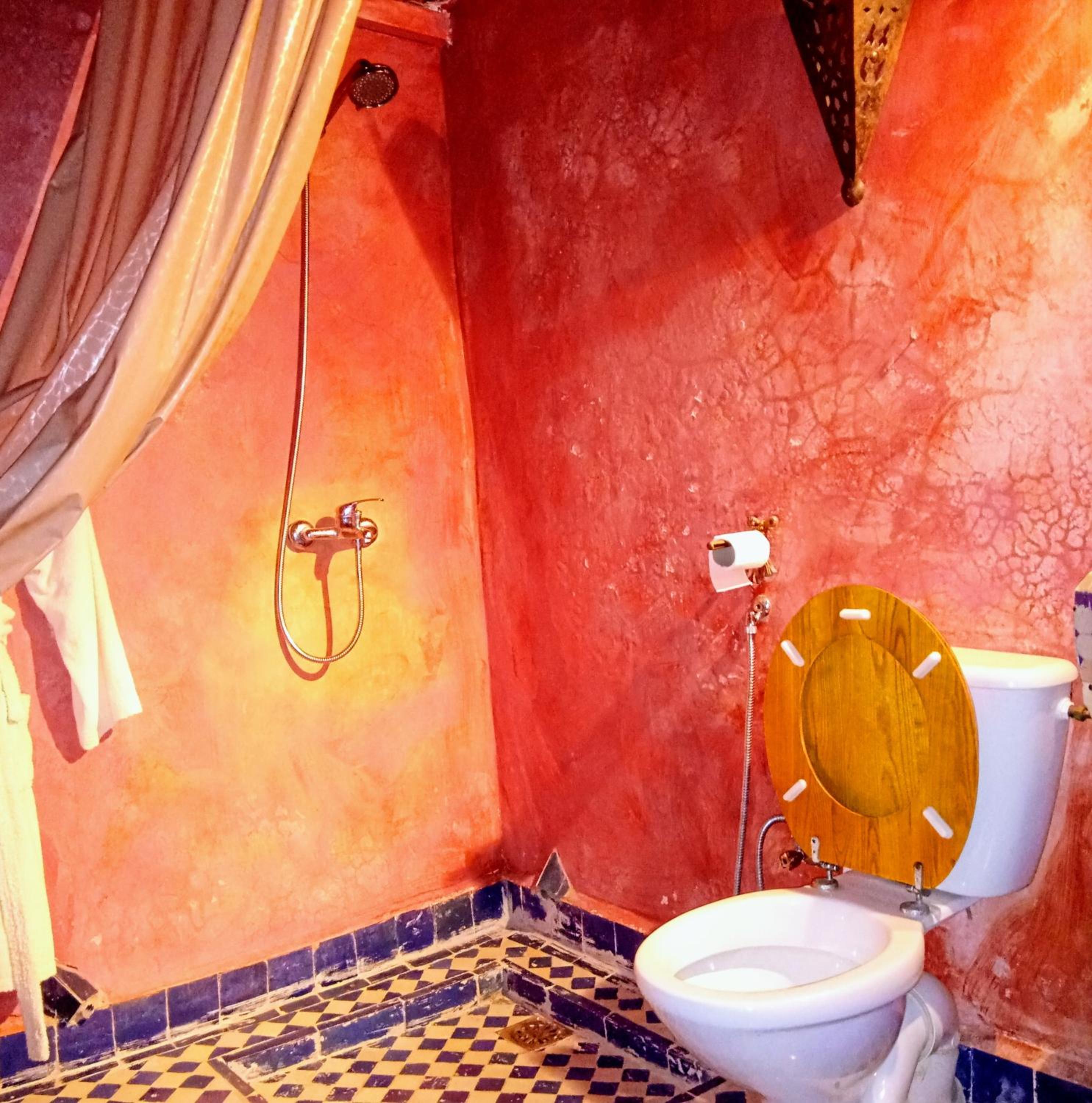 Deluxe Double Room - Photo 19