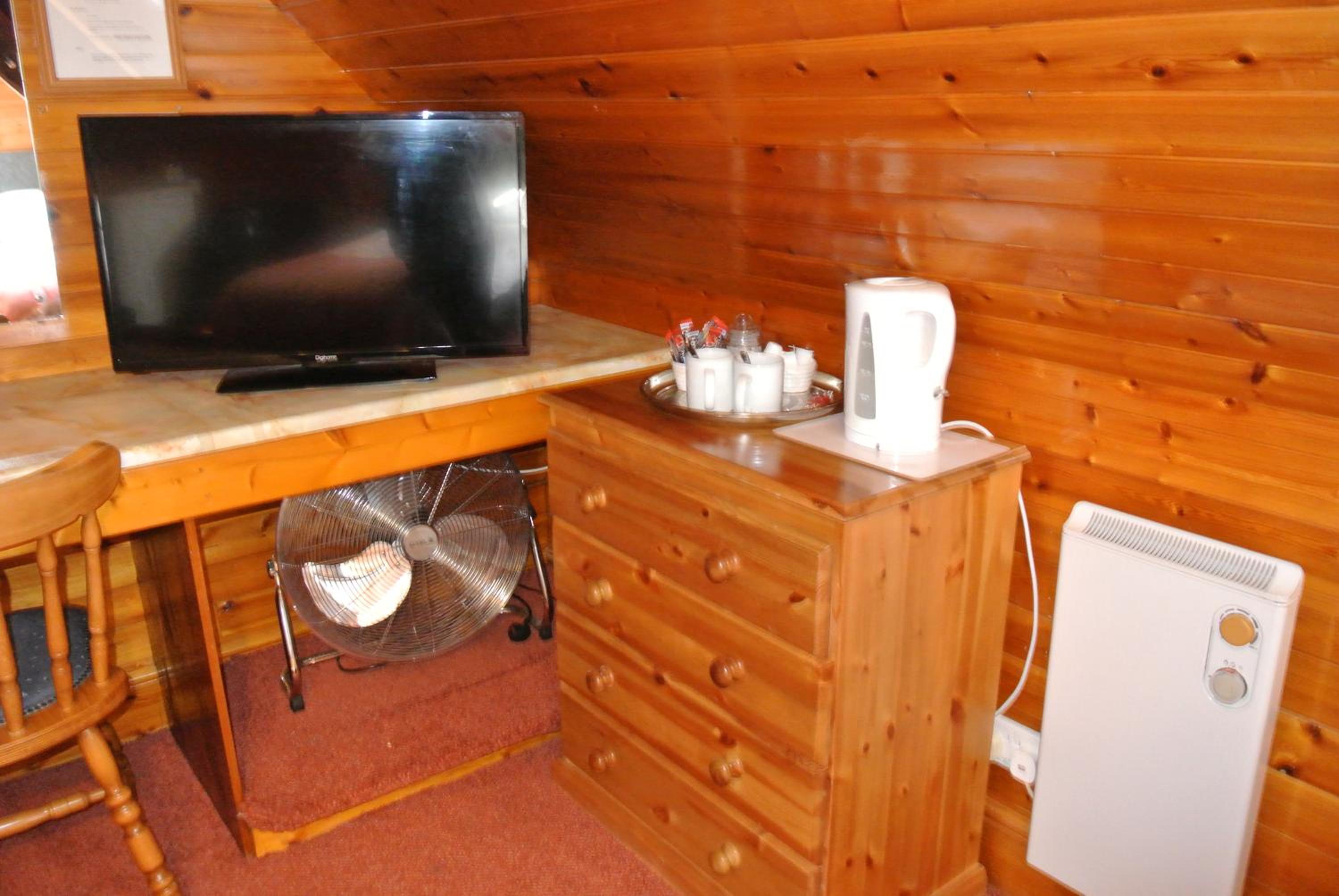 Standard Twin Room photo 3