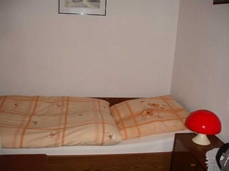 Apartment with Shower photo 2