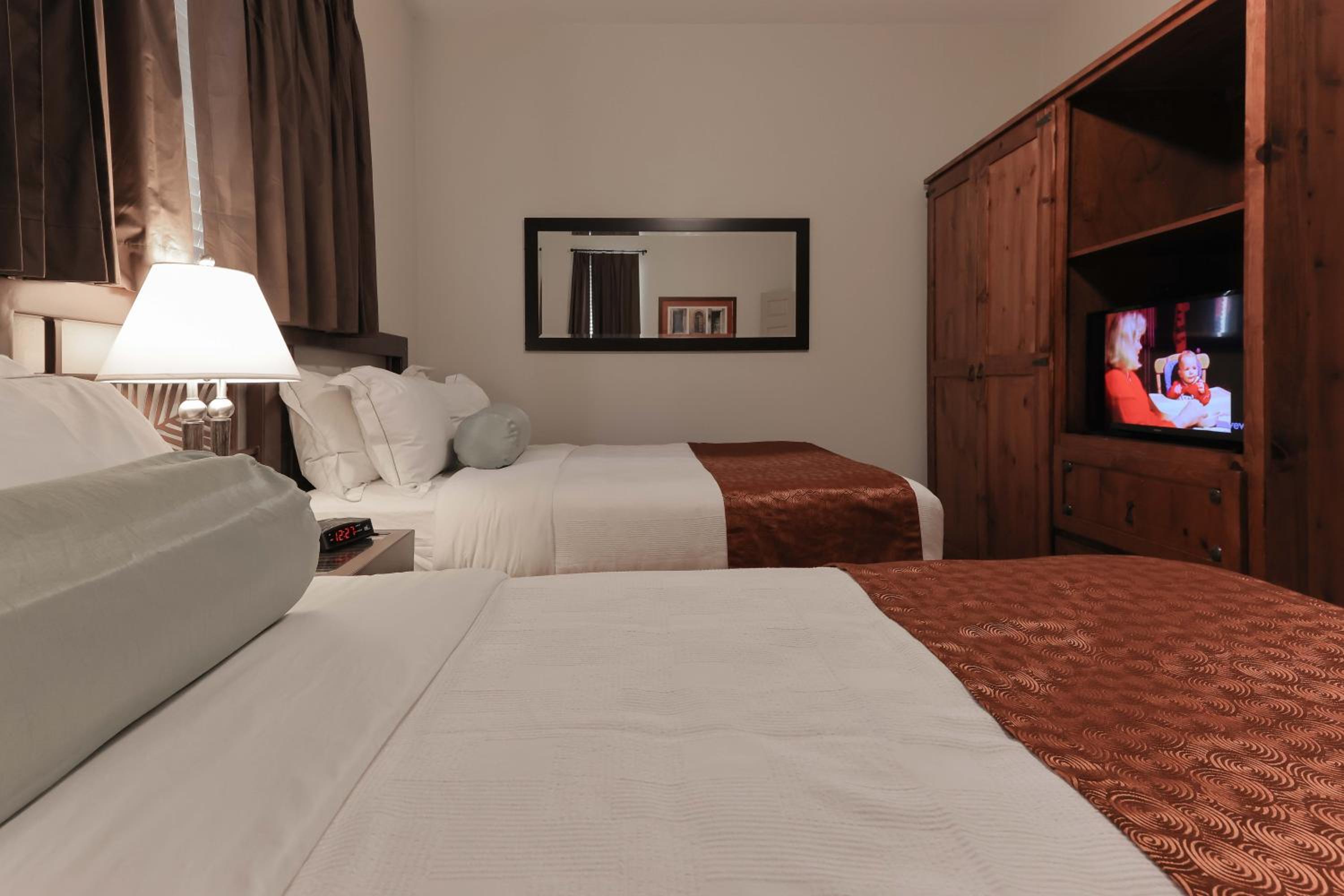Standard Double Room - Photo 3