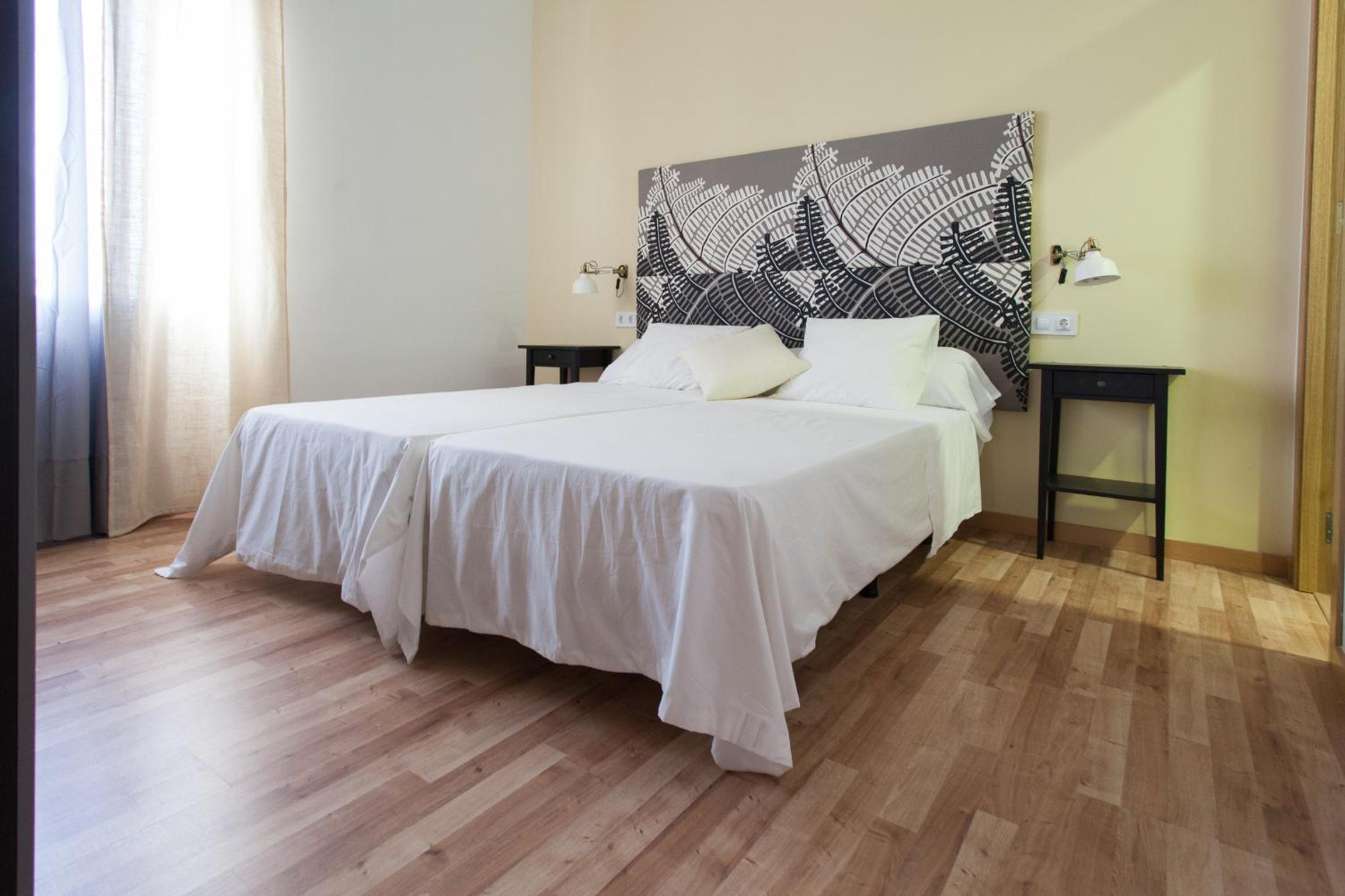 Three-Bedroom Apartment (Laraña 5.2) - Photo 9