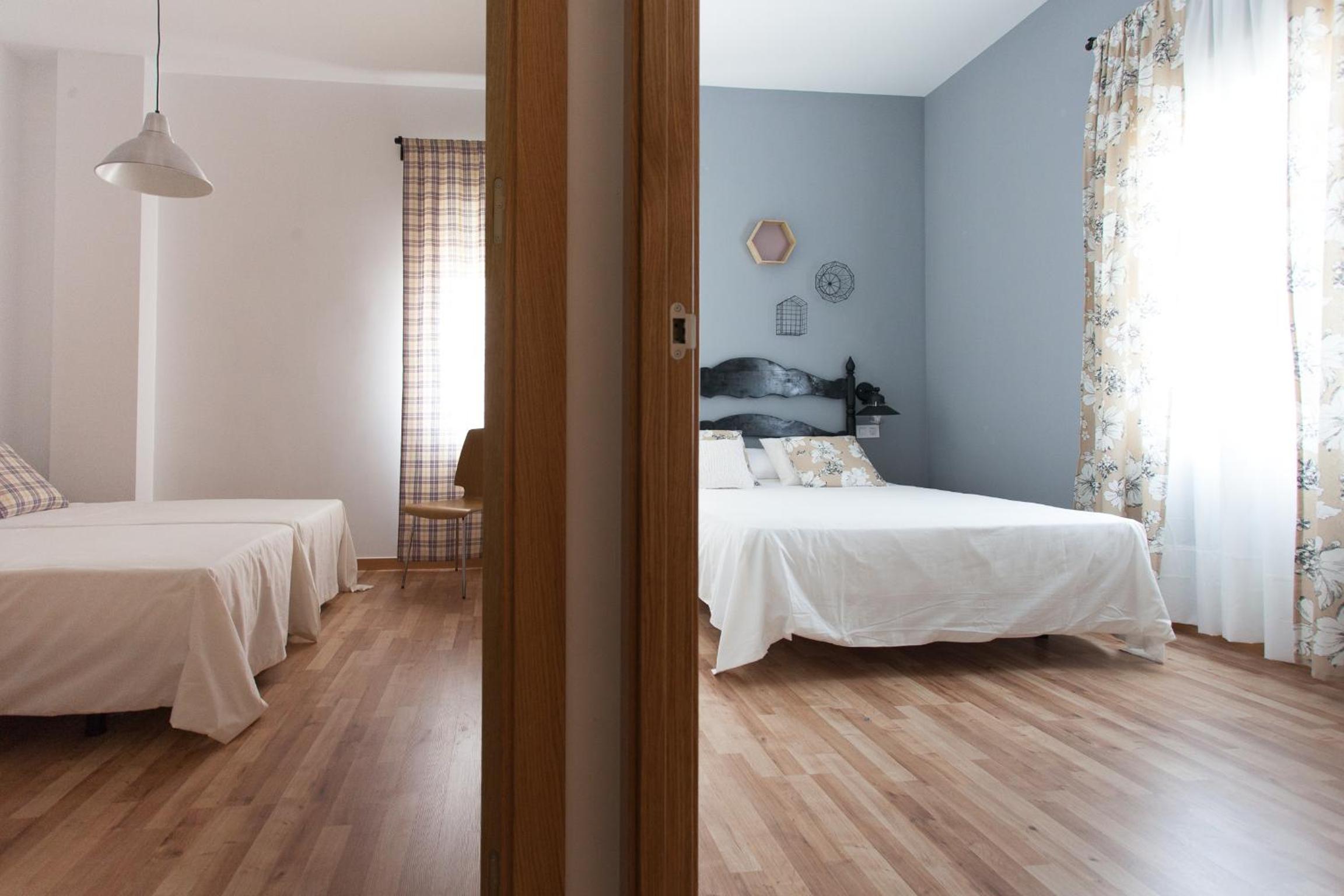 Three-Bedroom Apartment (Laraña 5.2) - Photo 11
