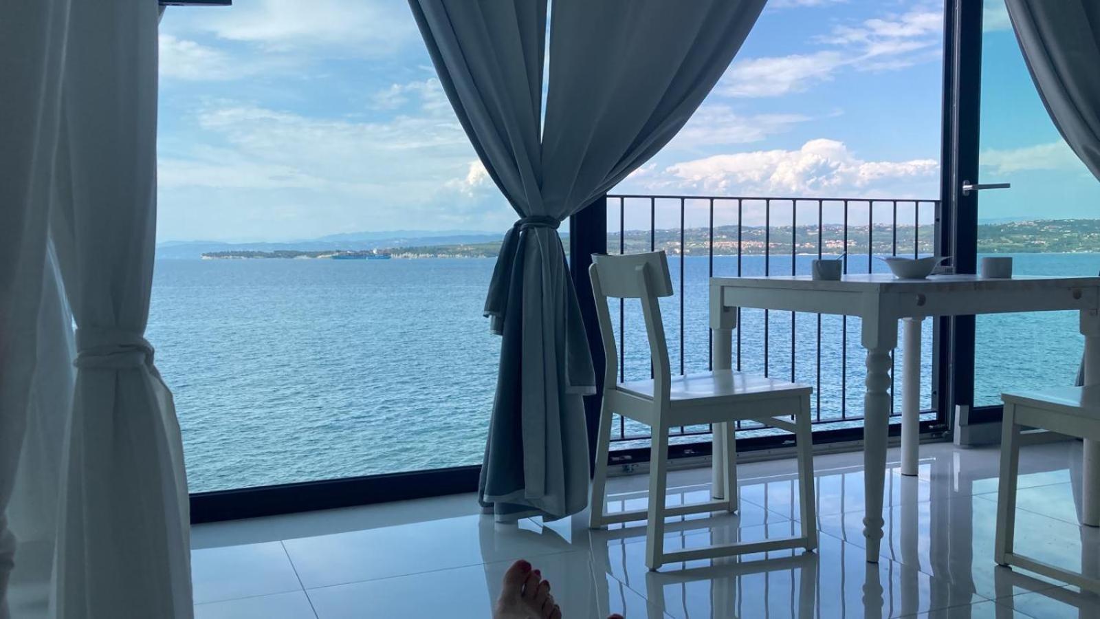Apartment with Sea View - Photo 24