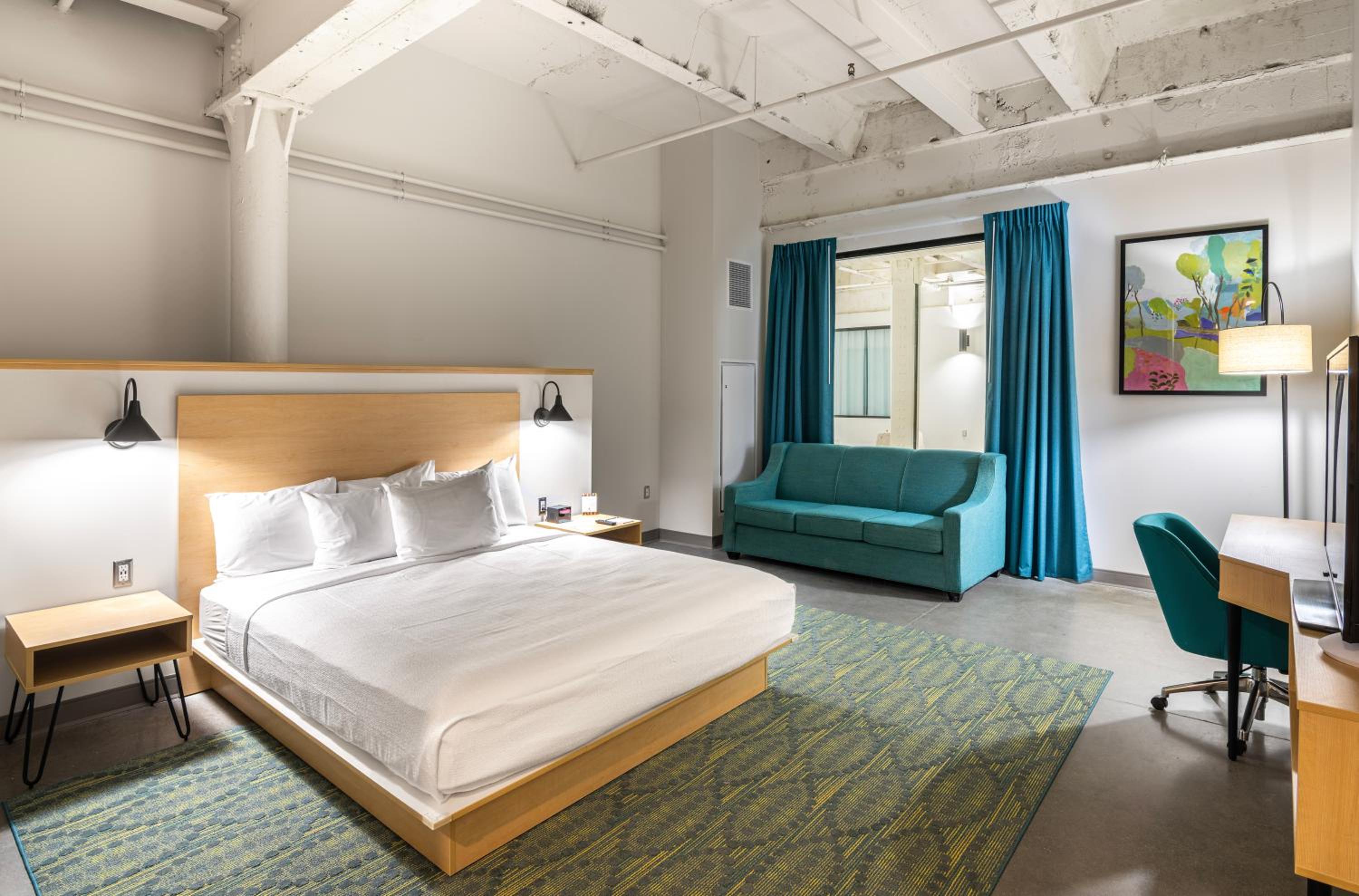 Standard King Room