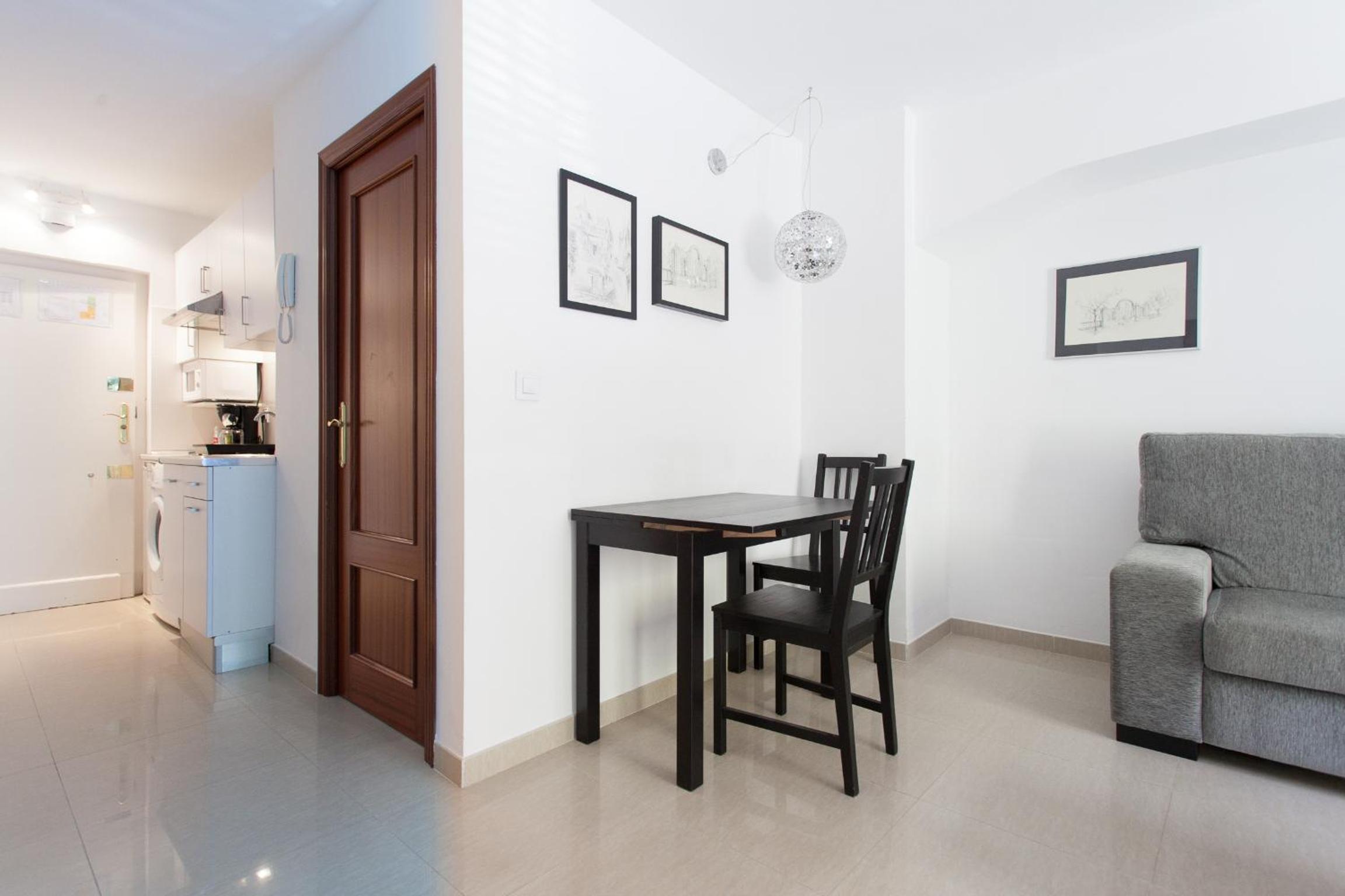 One-Bedroom Apartment in first floor (Laraña 1.1) - Photo 9