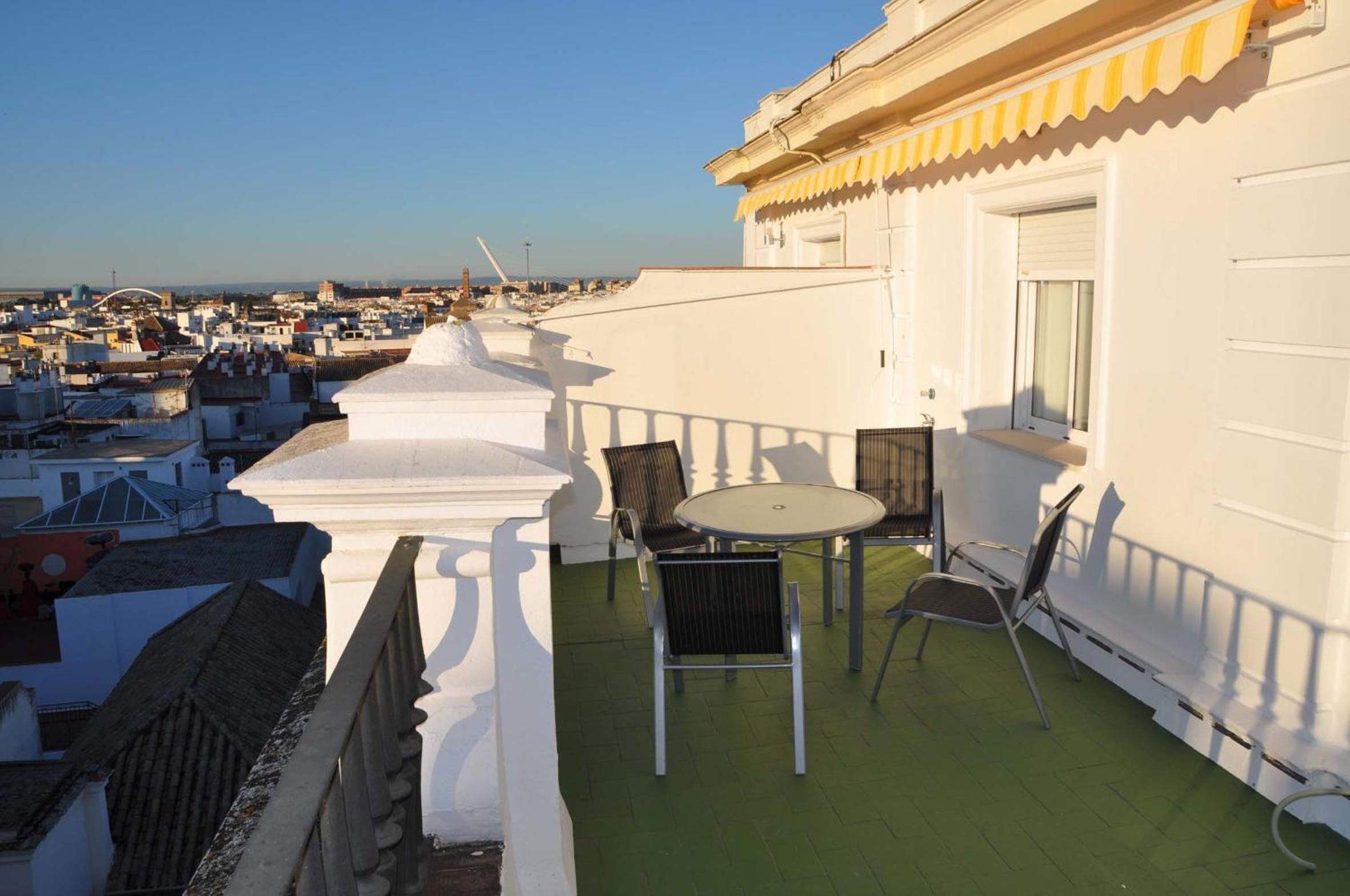 Apartment with Terrace (Laraña 6.2) - Photo 16
