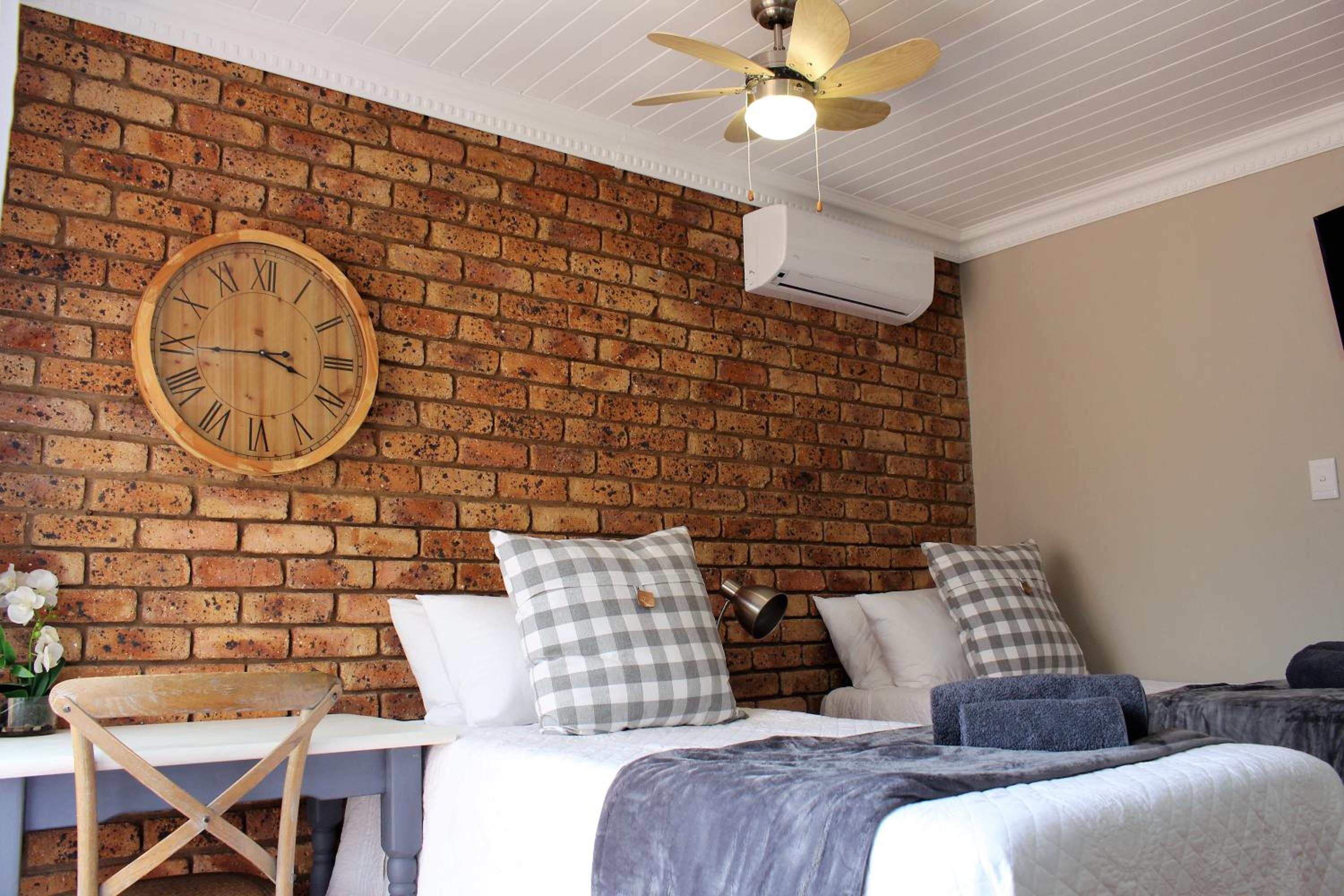 Business Cottage