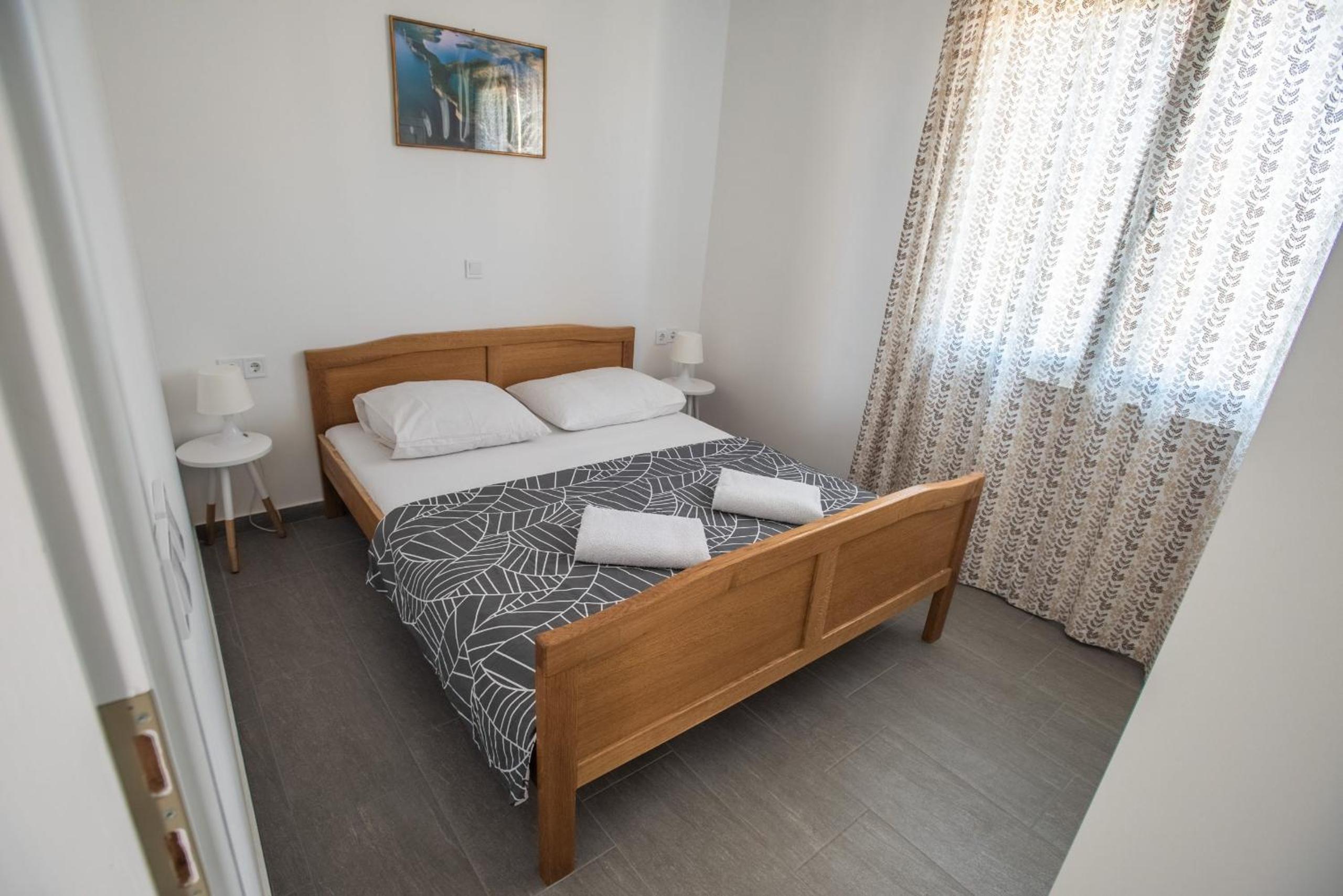 Two-Bedroom Apartment with Terrace and Sea View