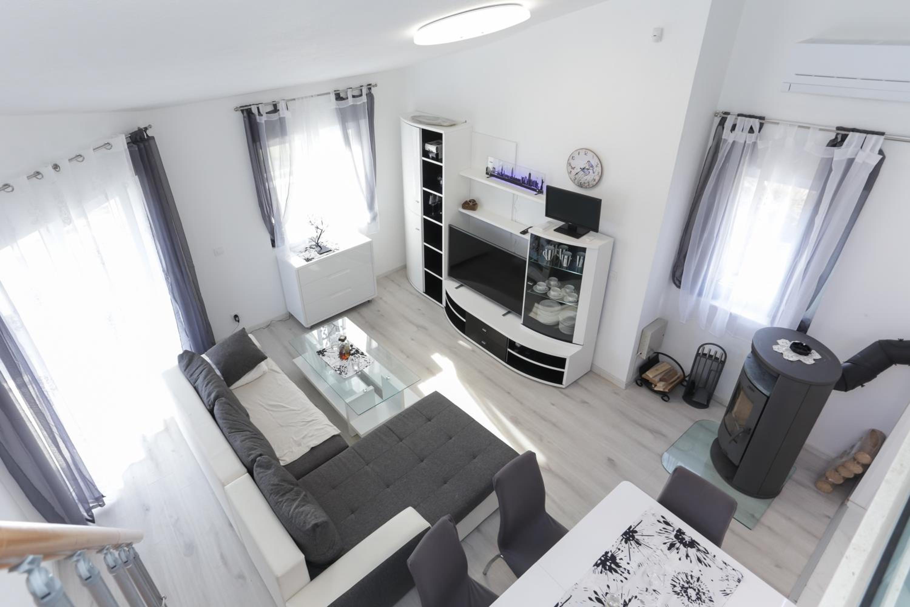 Three-Bedroom Vacation Home 