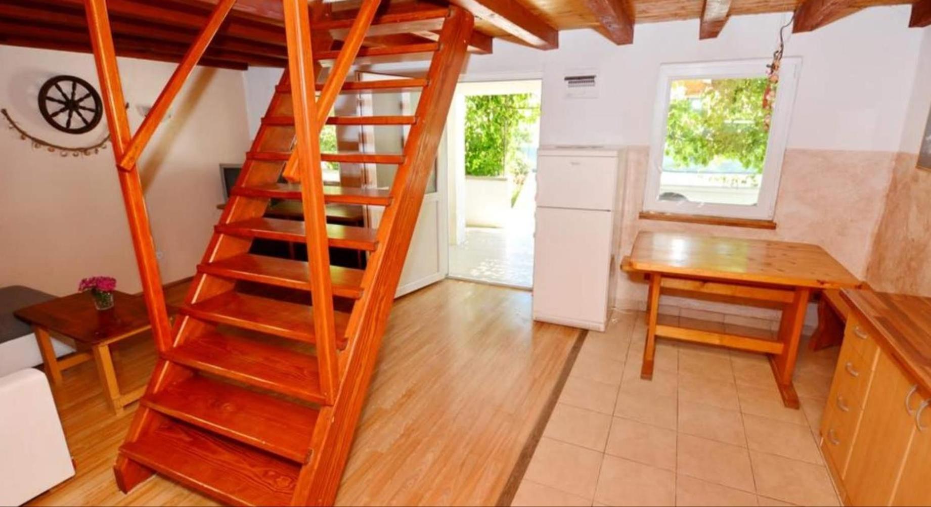 Two-Bedroom Apartment With Terrace And Sea View photo 3