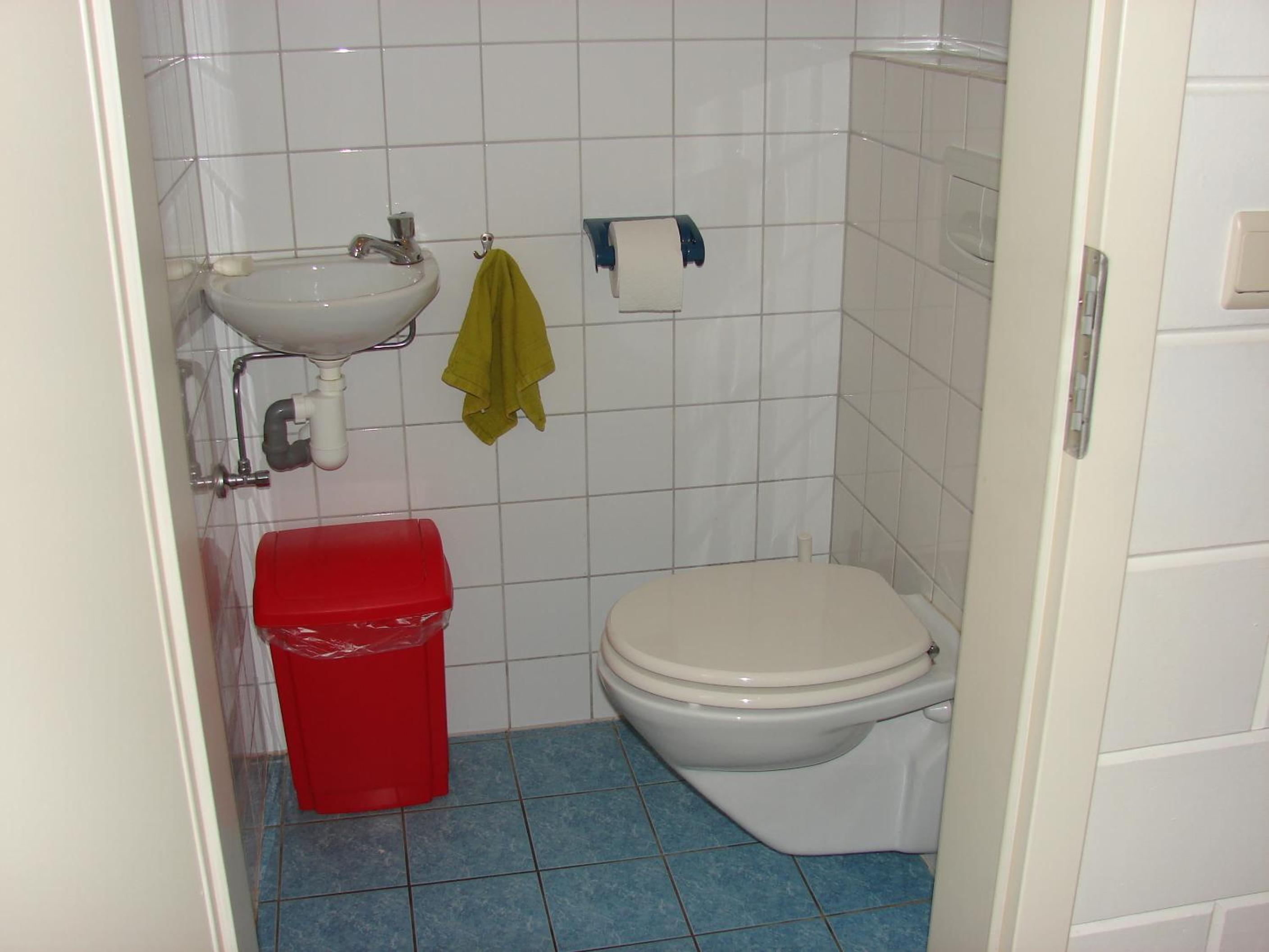 Triple Room with Shared Bathroom photo 2