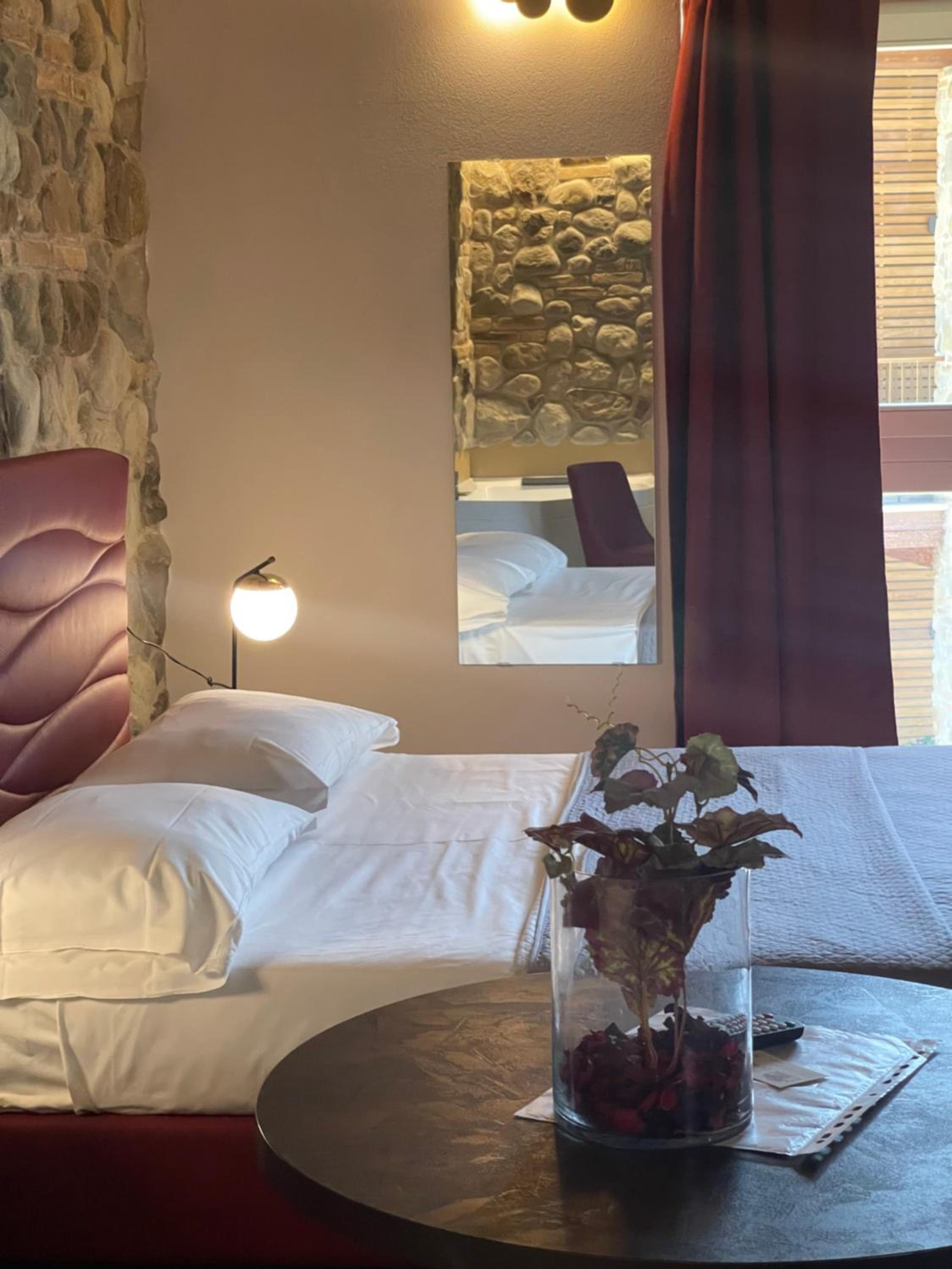 King Room with Spa Bath - Photo 5