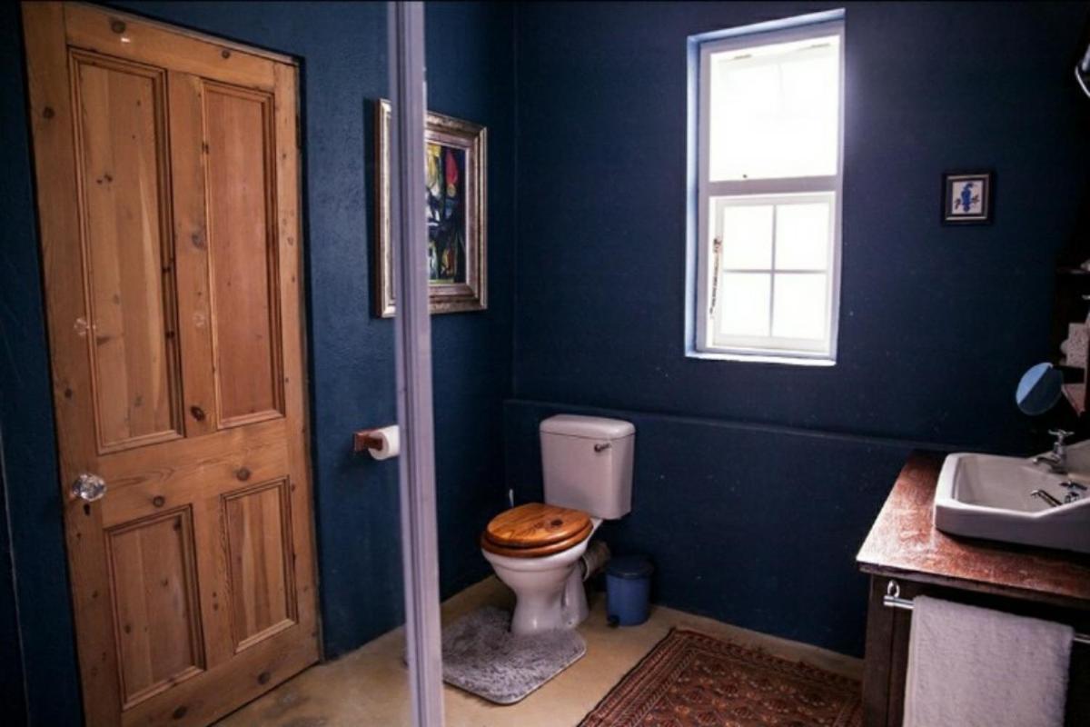 One-Bedroom Apartment - Photo 17