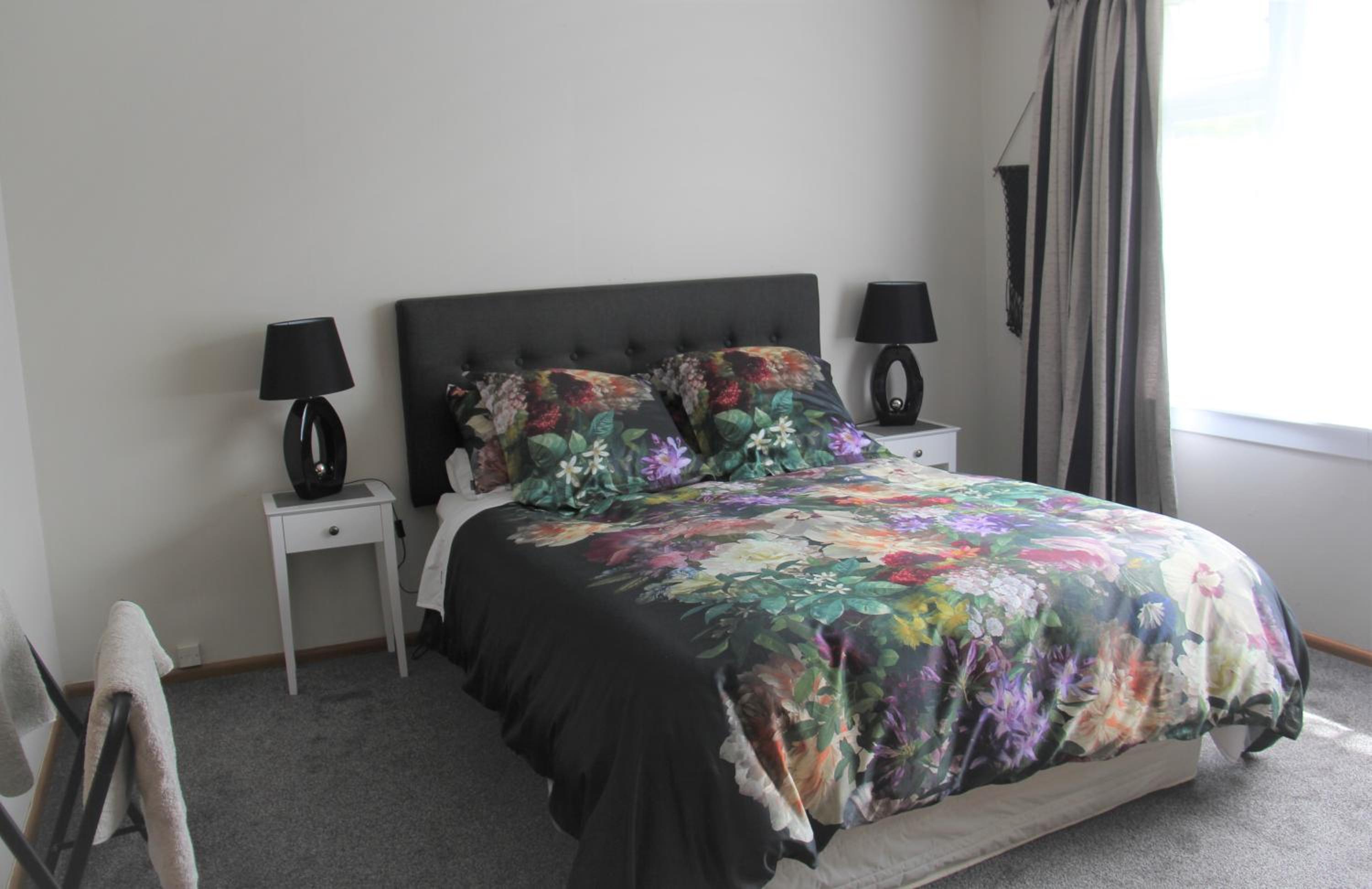 Double Room with Shared Bathroom photo 1