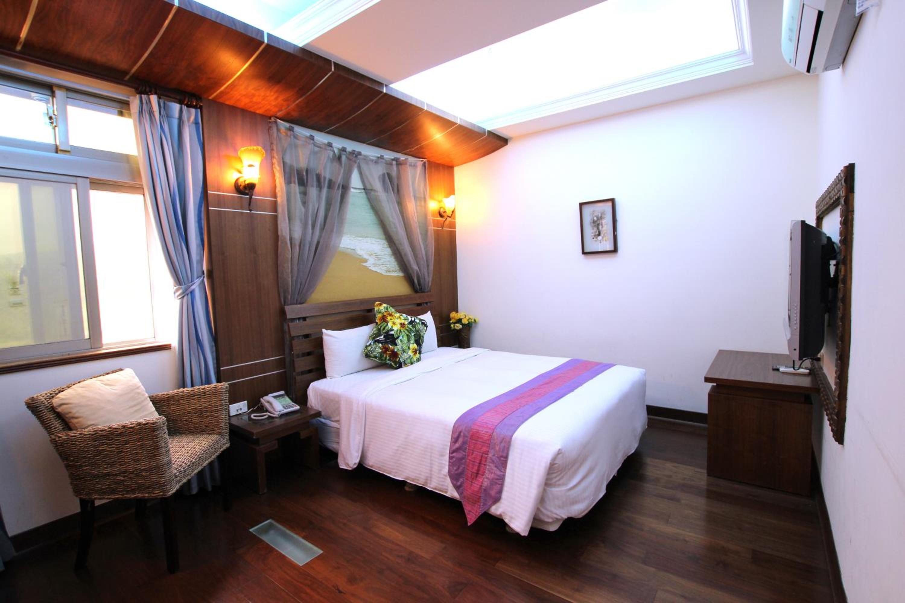 Double Room With Bath Tub photo 3