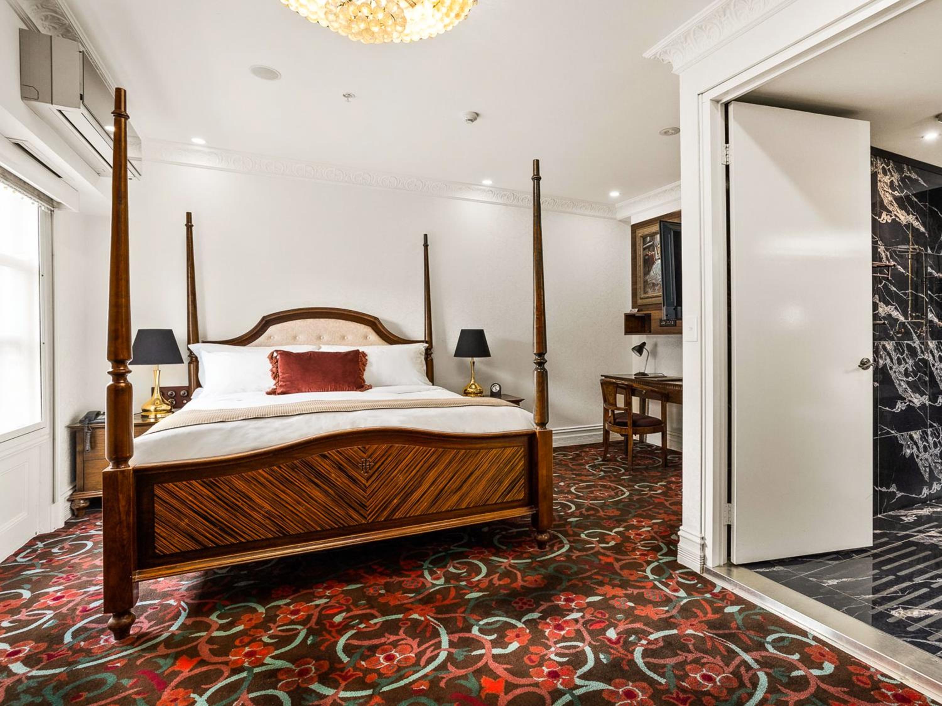 Deluxe Junior Suite