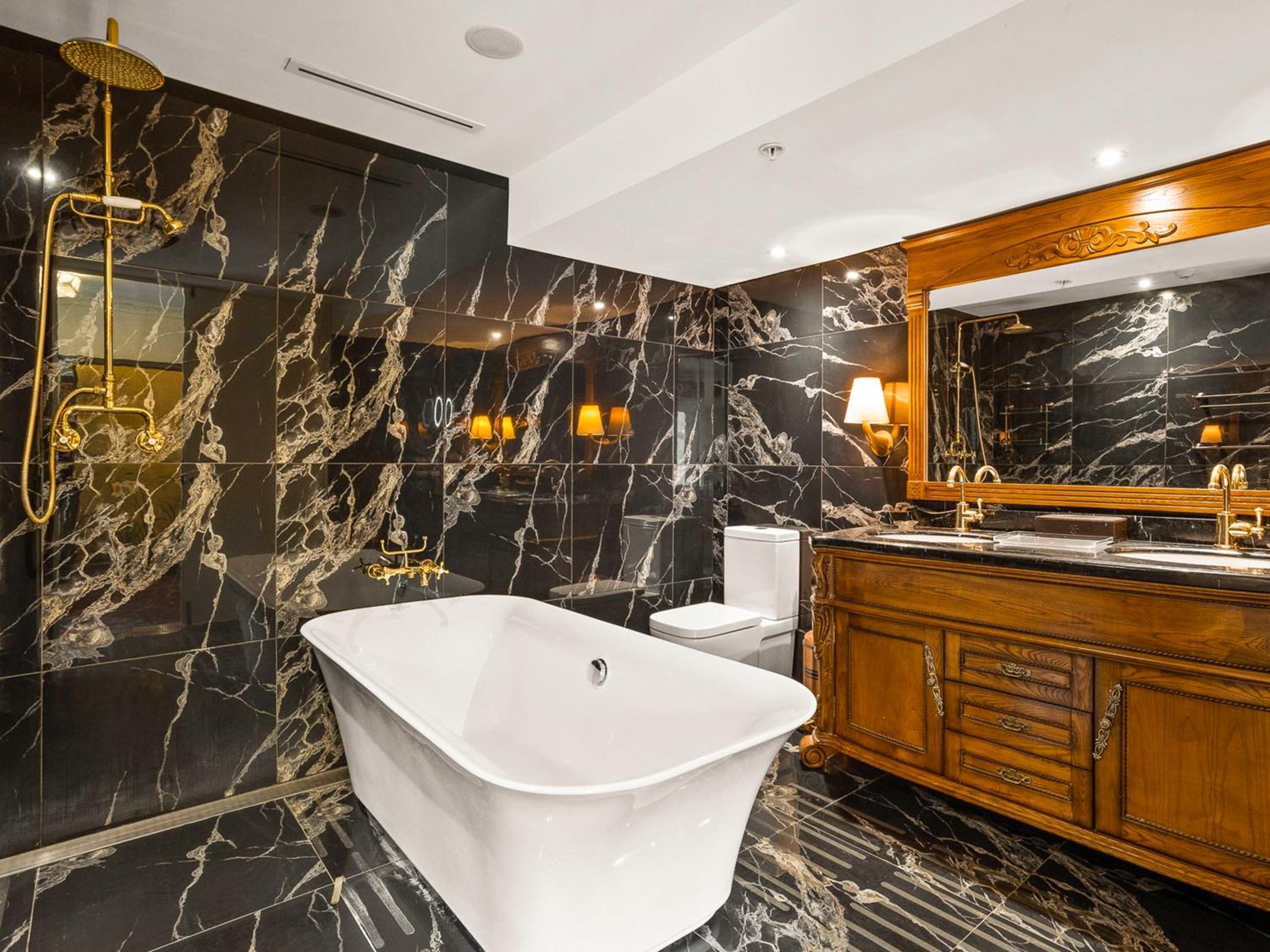 Deluxe Junior Suite