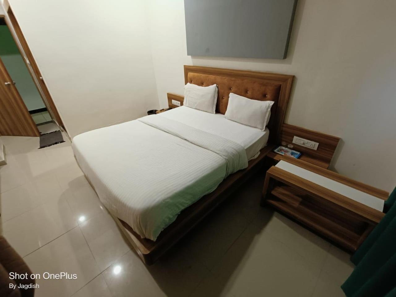 Standard Double Room photo 3