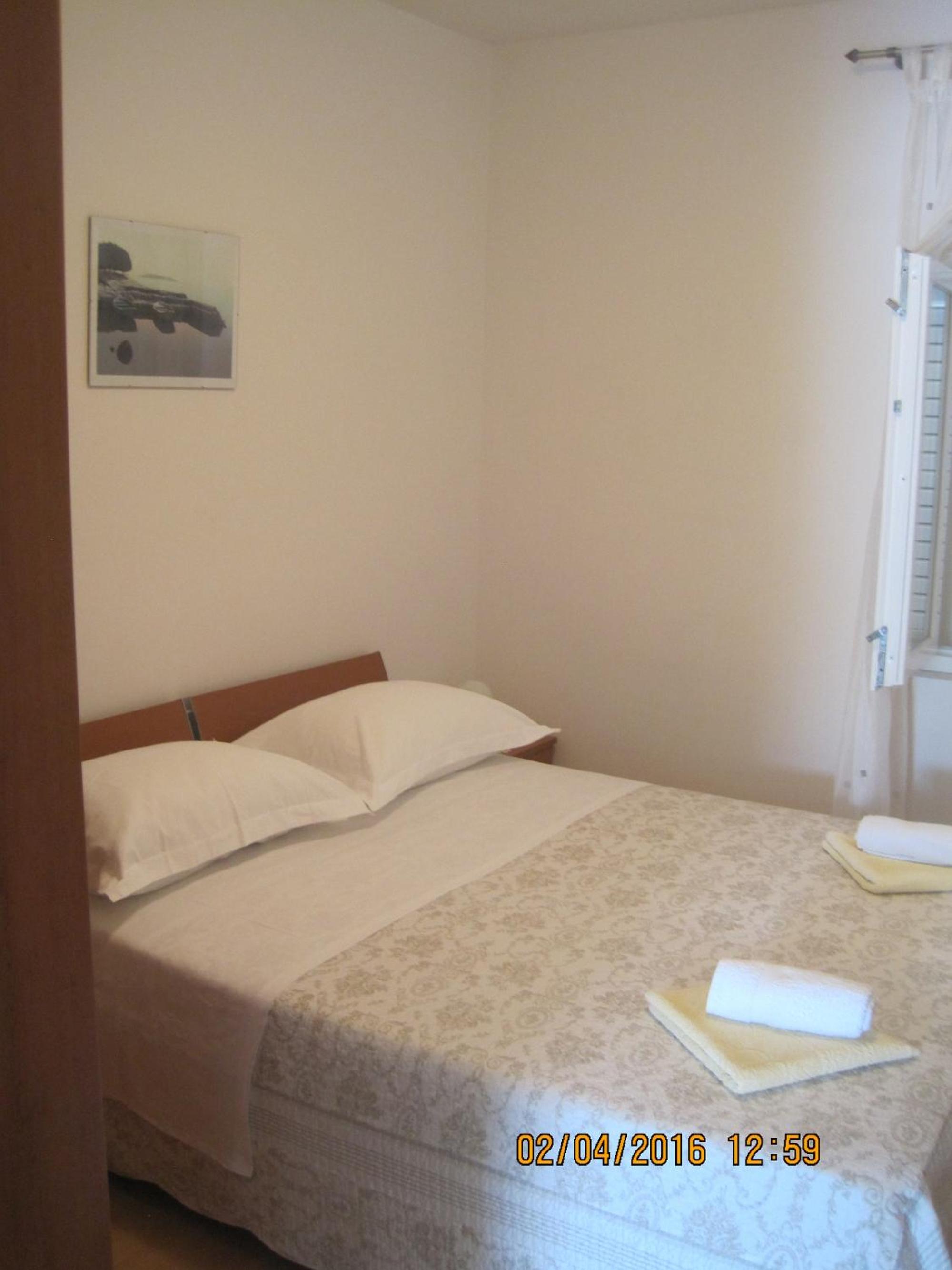 Two-Bedroom Apartment with Terrace and Sea View photo 1