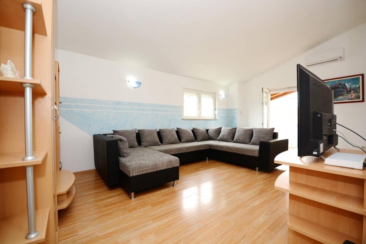 Two-Bedroom Apartment with Terrace and Sea View