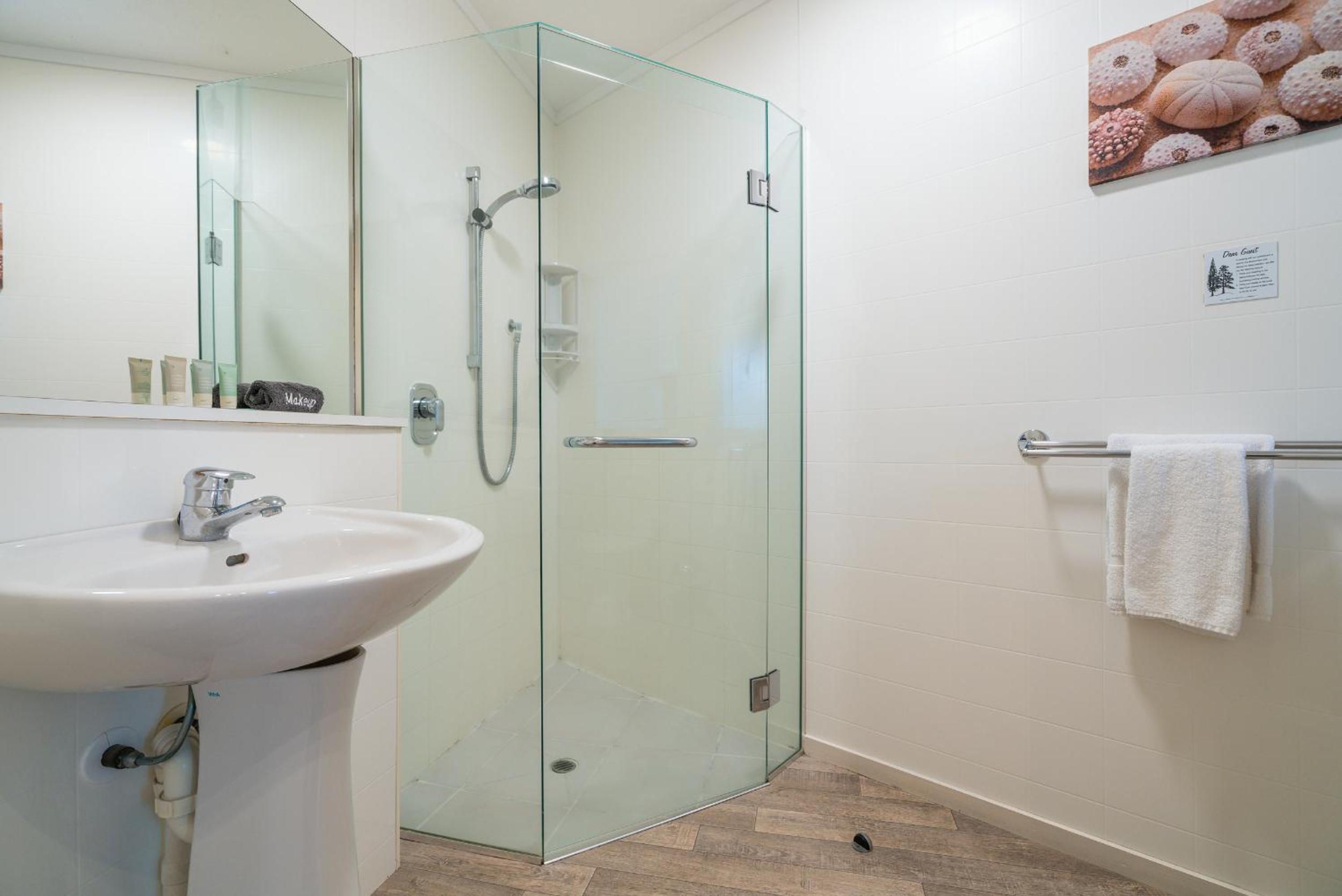 Studio Apartment with Sea View - Ground Floor photo 2